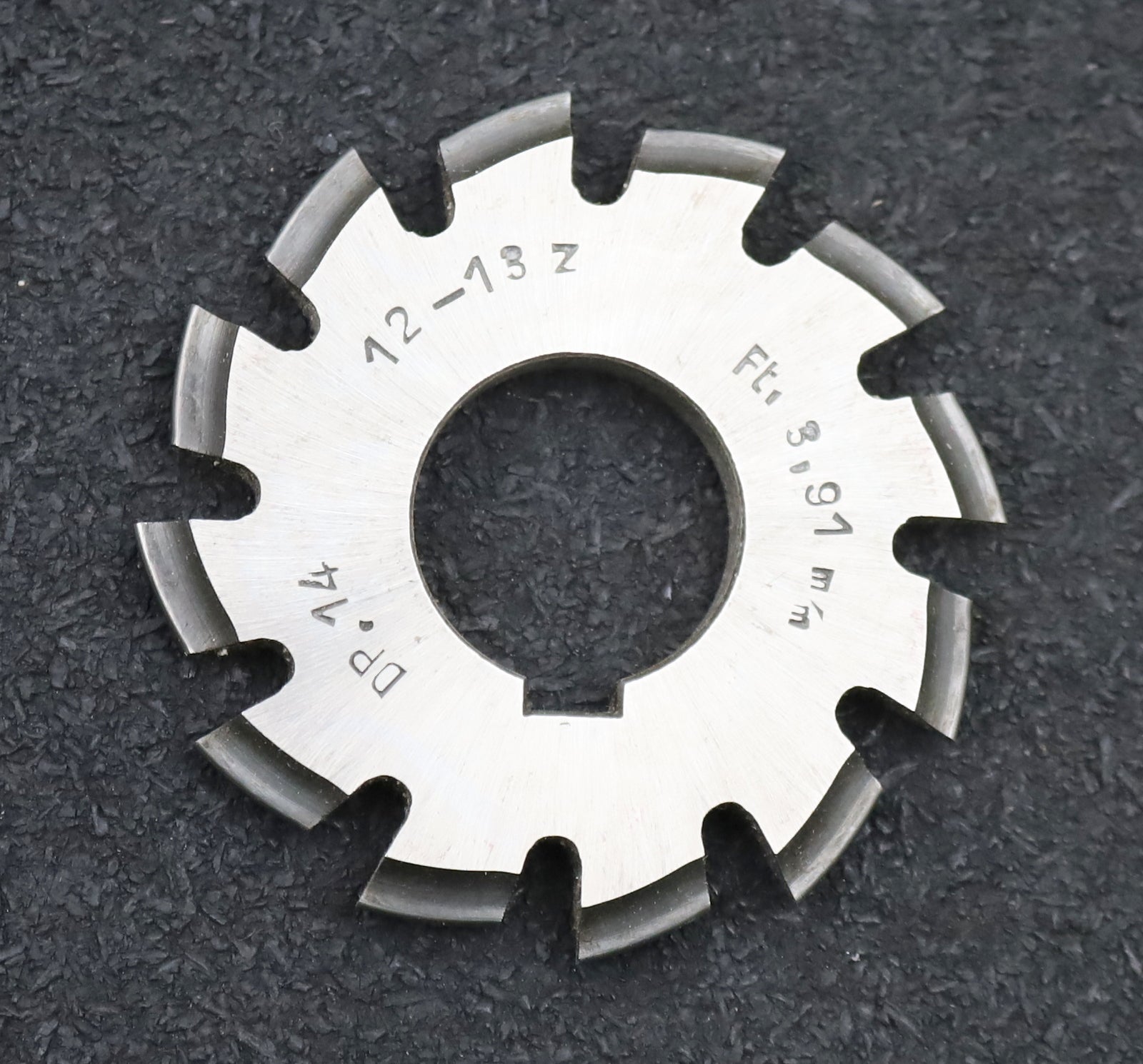 Bild des Artikels DOLD-Zahnformfräser-D.P=-14-No.-8-für-Z=-12-13-EGW-20°-Ø60x22mm-mit-LKN