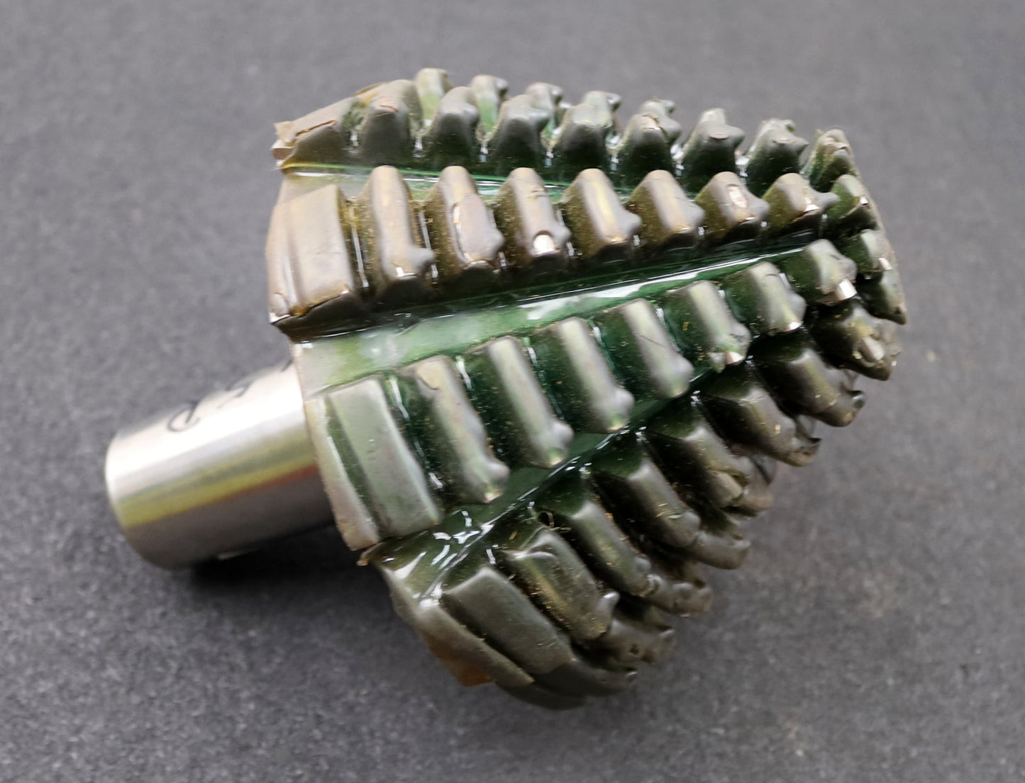 Bild des Artikels KLINGELNBERG-Palloid-Wälzfräser-m=-4,5-EGW-20°-Zahnform-III-1gg.-Re.-WN4,5-53-85