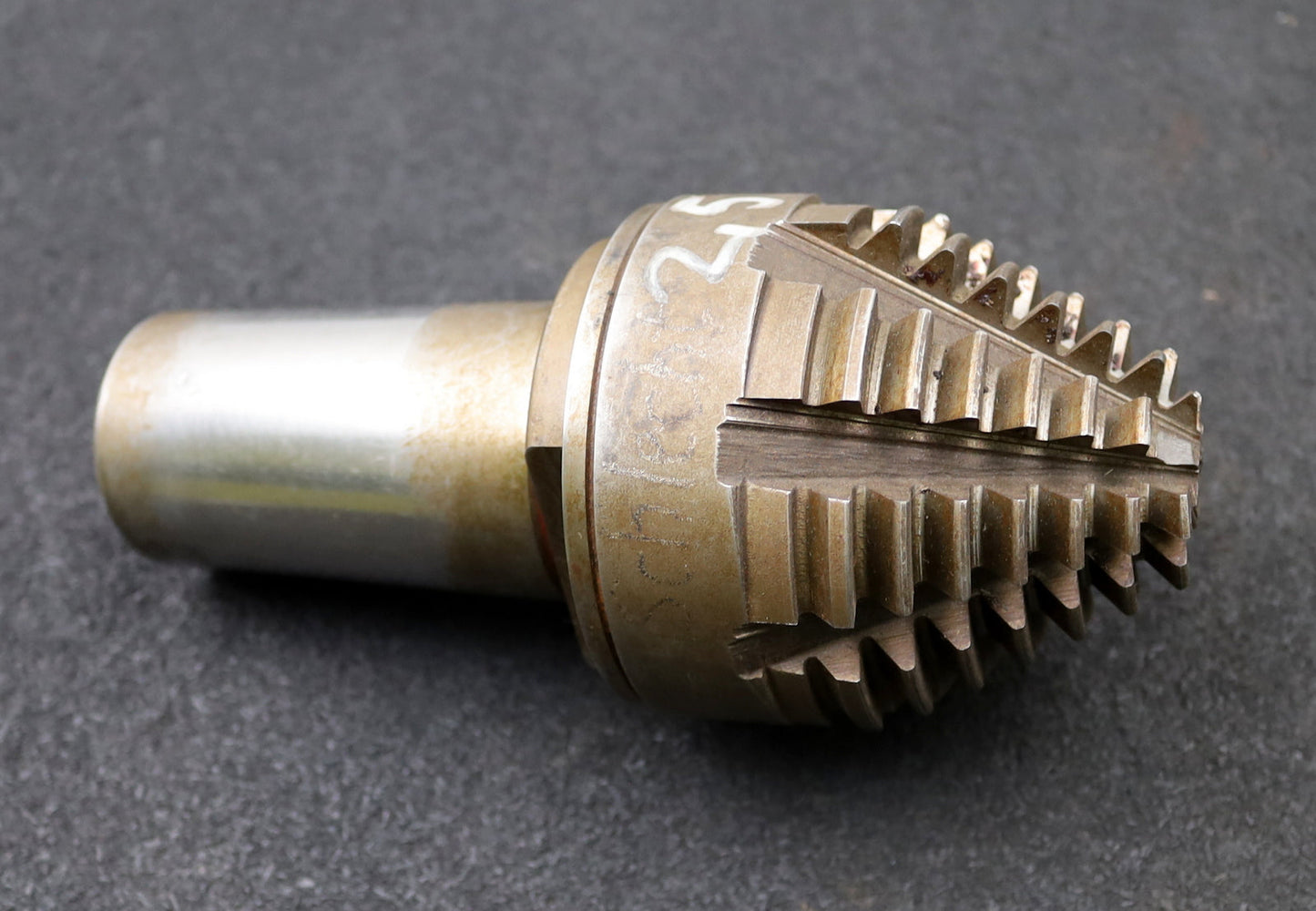 Bild des Artikels KLINGELNBERG-Palloid-Wälzfräser-m=-2,5-EGW-20°-Zahnform-I-1gg.-Links-Rev.-559