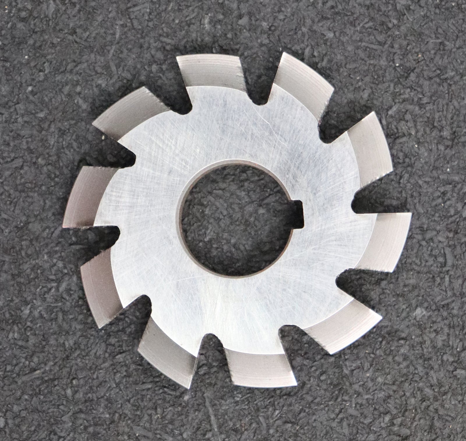 Bild des Artikels Zahnformfräser-gear-profile-cutter-m=-1mm-Nr.-8-für-Zähnezahlbereich-Z=-135-00