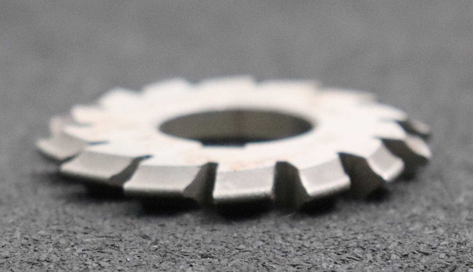 Bild des Artikels Zahnformfräser-gear-profile-cutter-m=-1,5mm-Nr.-2-für-Zähnezahlbereich-Z=-14-16
