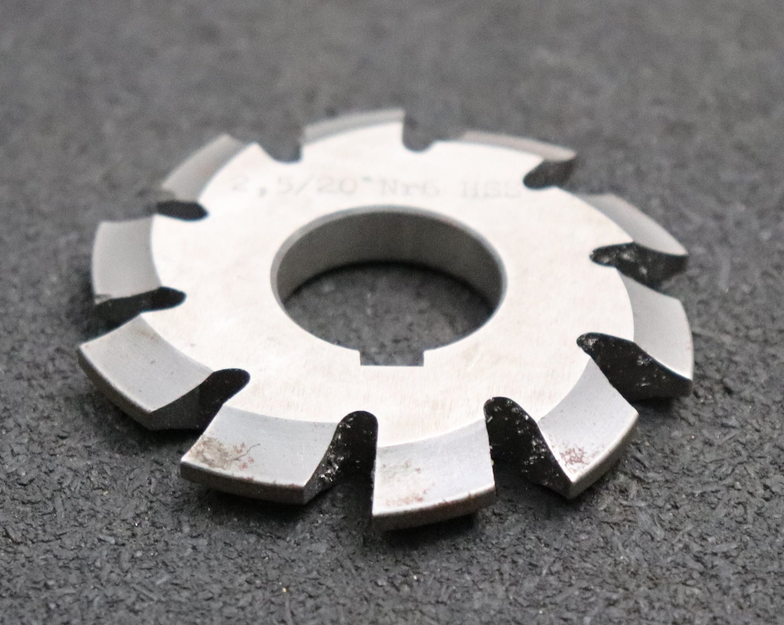 Bild des Artikels Zahnformfräser-gear-profile-cutter-m=-2,5mm-Nr.-6-Zähnezahlbereich-Z=-35-54