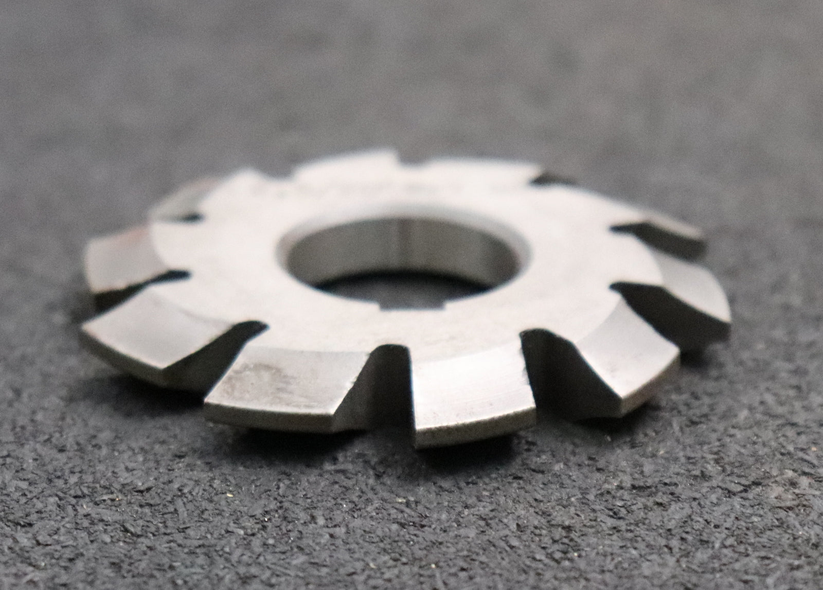 Bild des Artikels Zahnformfräser-gear-profile-cutter-m=-2,5mm-Nr.-7-Zähnezahlbereich-Z=-55-134