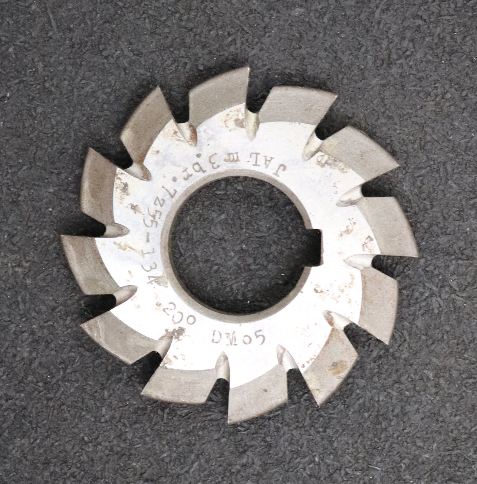 Bild des Artikels JAL-Zahnformfräser-gear-profile-cutter-m=-3mm-Nr.-7-Zähnezahlbereich-Z=-55-134