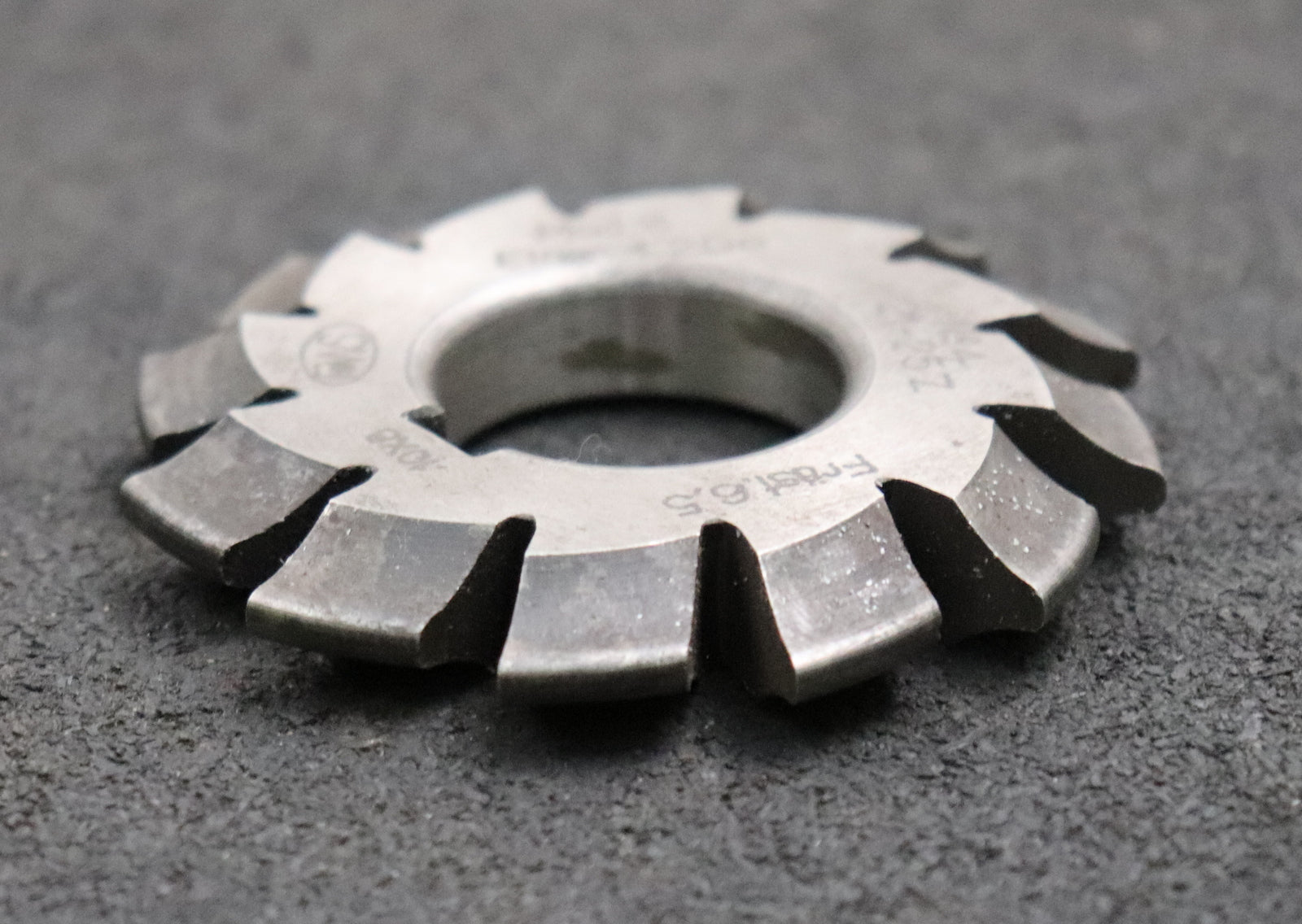Bild des Artikels PWS-Zahnformfräser-gear-profile-cutter-m=-3mm-Nr.-3-Zähnezahlbereich-Z=-17-20