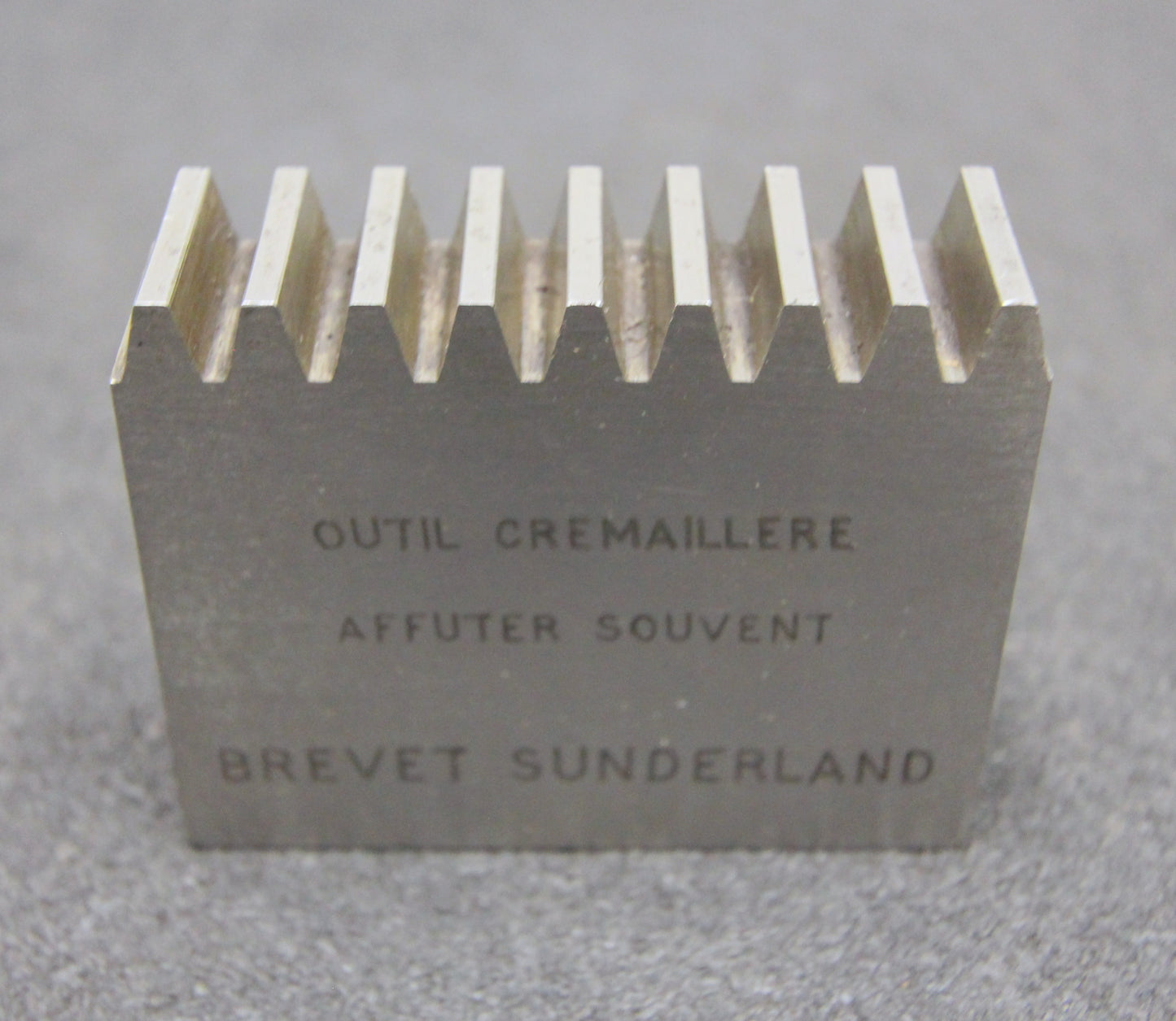 ROLLET PARIS Hobelkamm rack cutter DP 11 Angle 29° Z=9