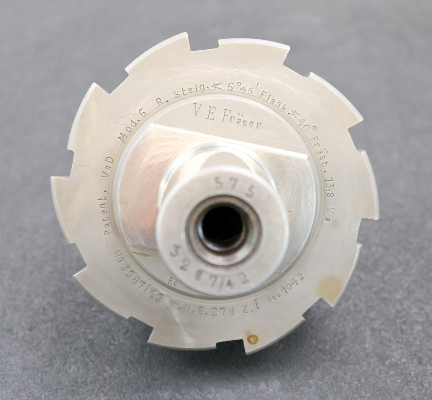 KLINGELNBERG Palloid-Wälzfräser m= 6,0 20° EGW Zahnform I 1-gg. Re.