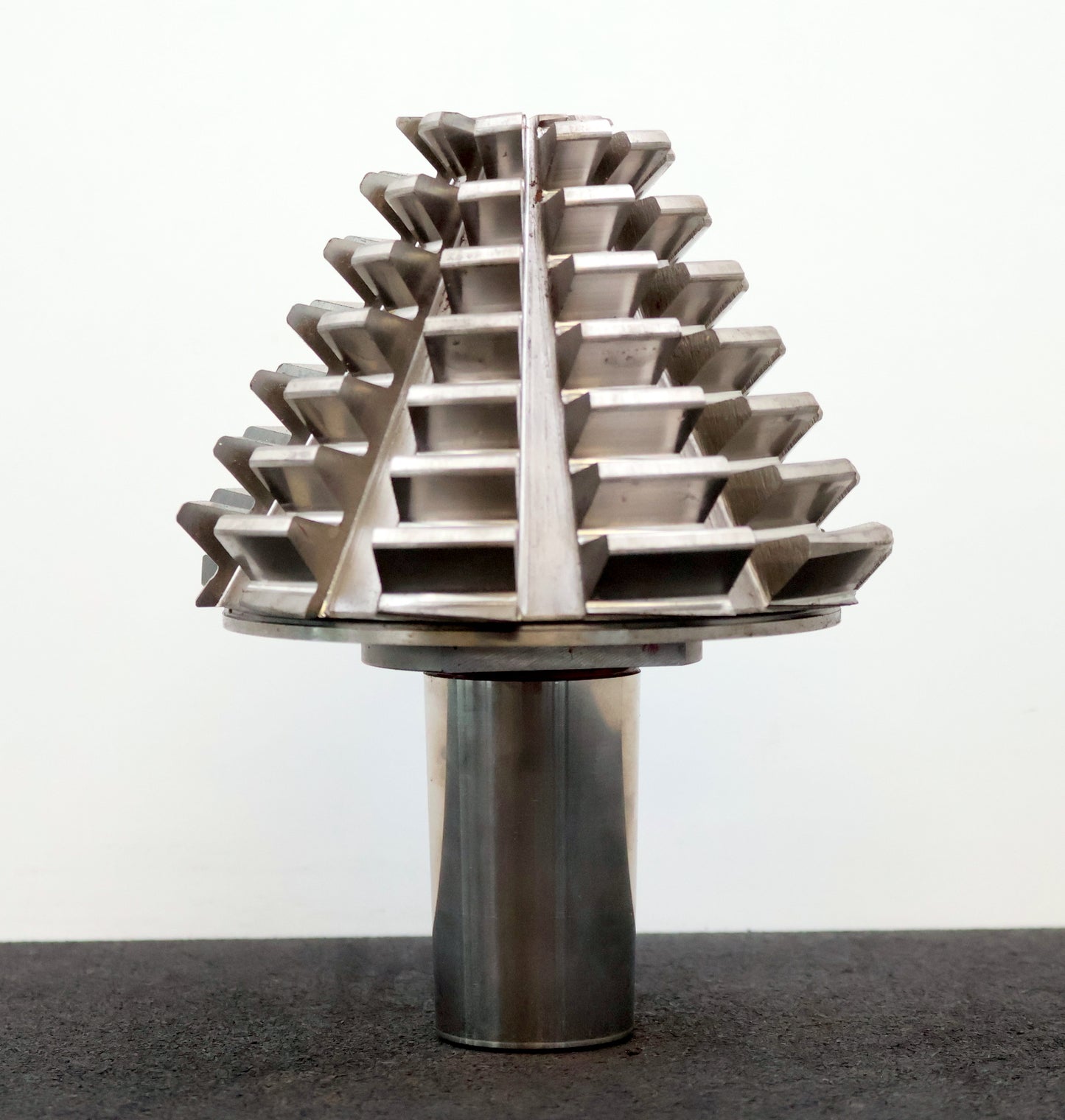 KLINGELNBERG Palloid-Wälzfräser m= 5,0 17°30' EGW Zahnform III 1-gg. Links