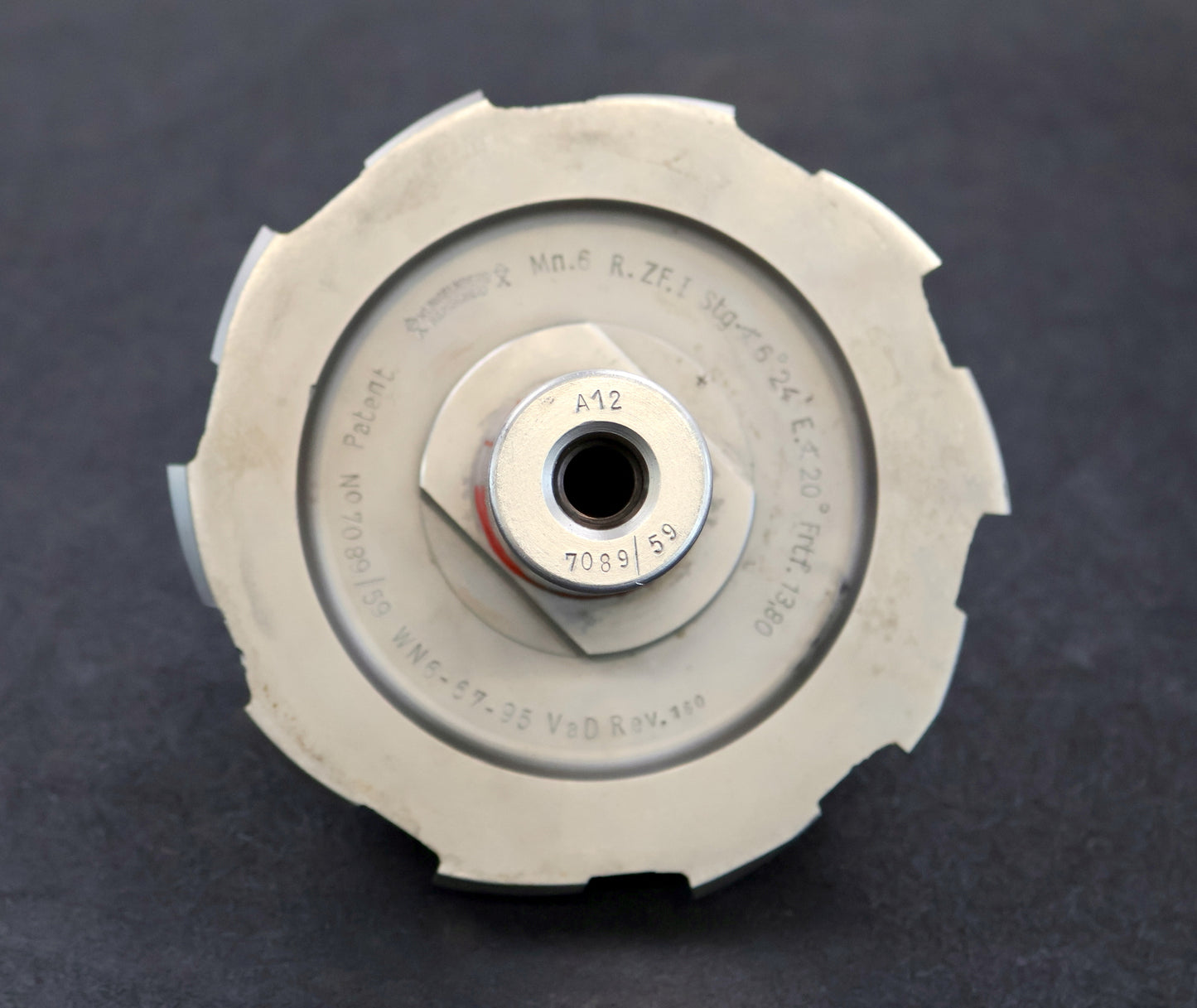 KLINGELNBERG Palloid-Wälzfräser m= 6,0 20° EGW Zahnform I 1-gg. Rechts Rest 75%