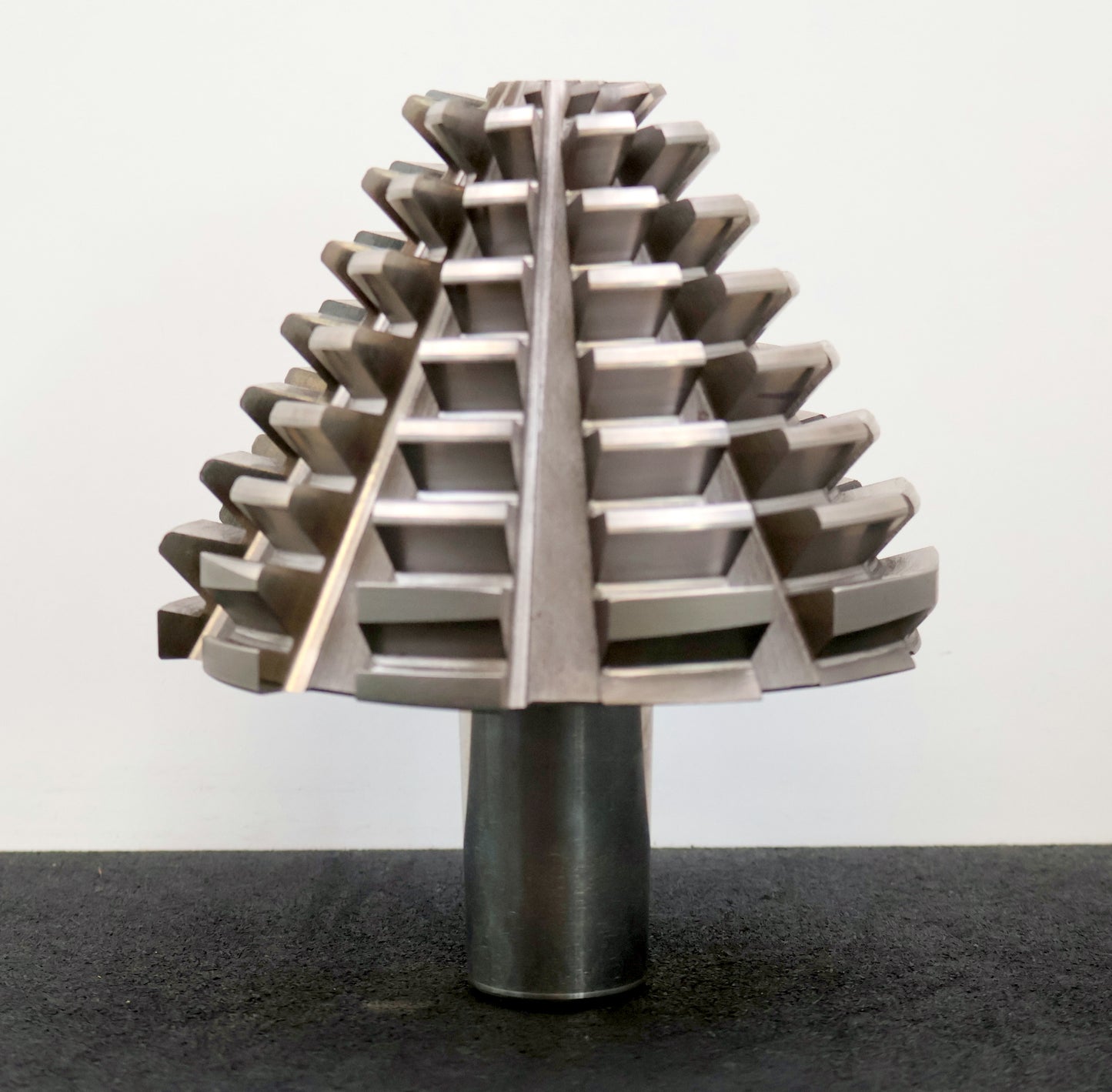 KLINGELNBERG Palloid-Wälzfräser m= 6,0 17°30' EGW Zahnform III 1-gg. Links