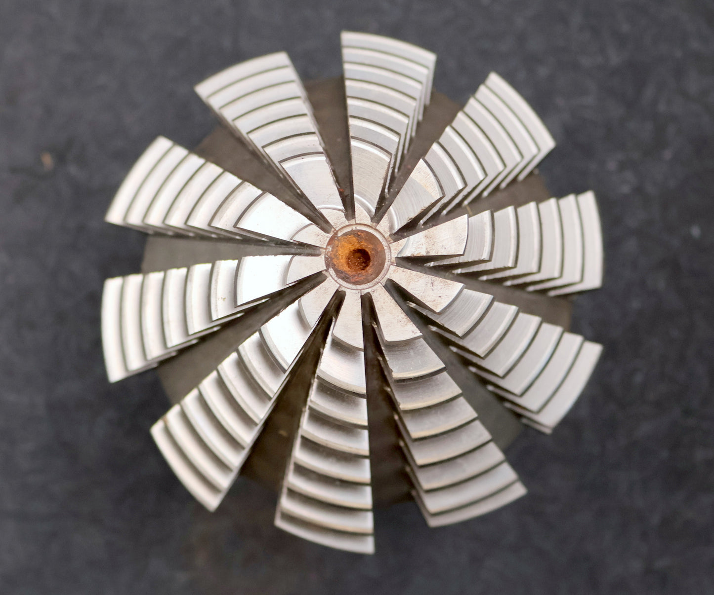 KLINGELNBERG Palloid-Wälzfräser m= 5,0 17°30' EGW Zahnform III 1-gg. Links