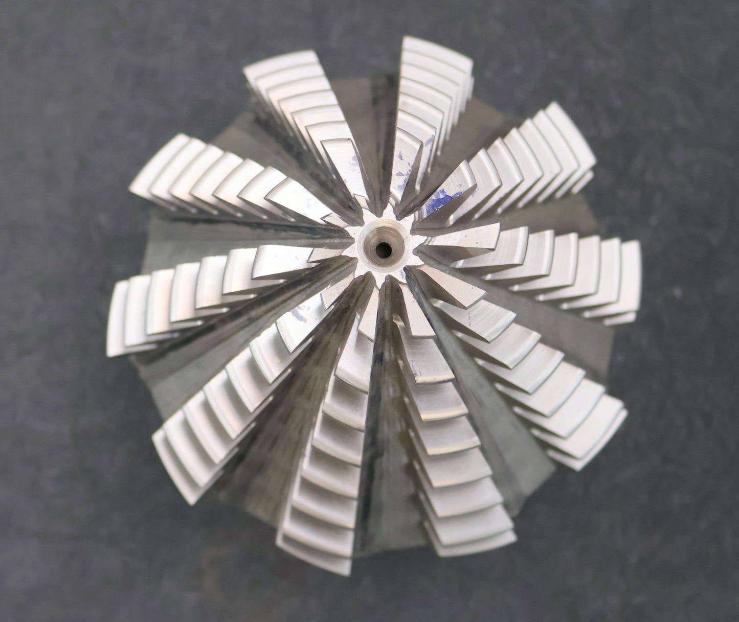KLINGELNBERG Palloid-Wälzfräser m= 6,0 20° EGW Zahnform I 1-gg. Links Rest 75%