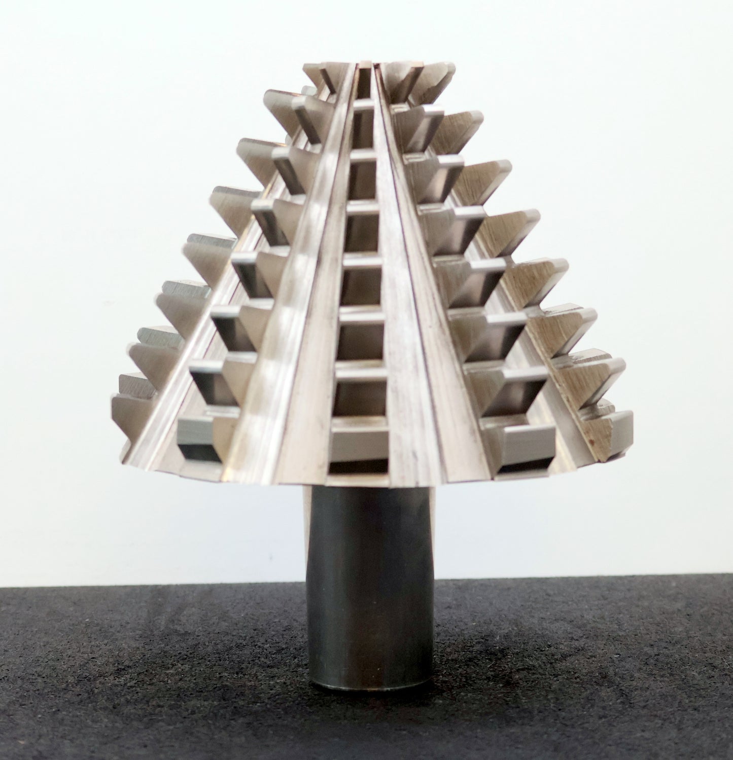 KLINGELNBERG Palloid-Wälzfräser m= 6,0 20° EGW Zahnform I 1-gg. Li. Rest 50%