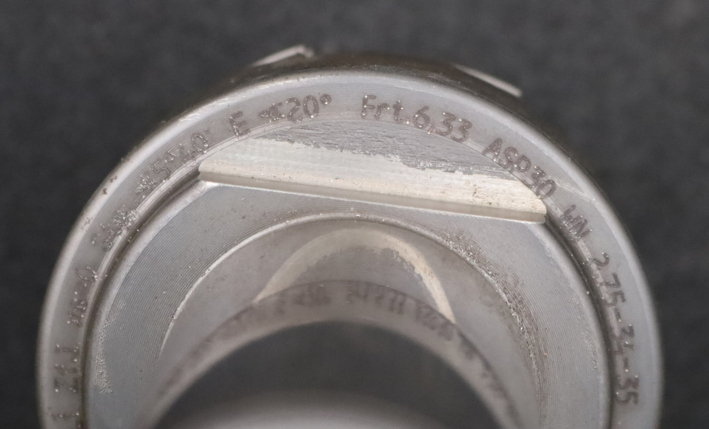 Bild des Artikels KLINGELNBERG-Palloid-Wälzfräser-m=-2,75-20°-EGW-Zahnform-I-1-gg.-Links