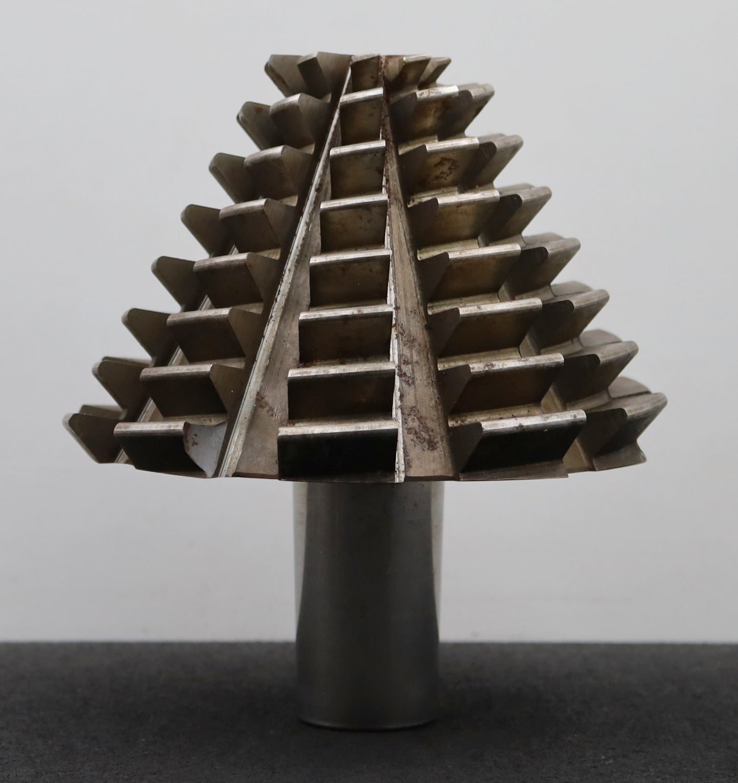 Bild des Artikels KLINGELNBERG-Palloid-Wälzfräser-m=-5,5-20°-EGW-Zahnform-I-1-gg.-Links