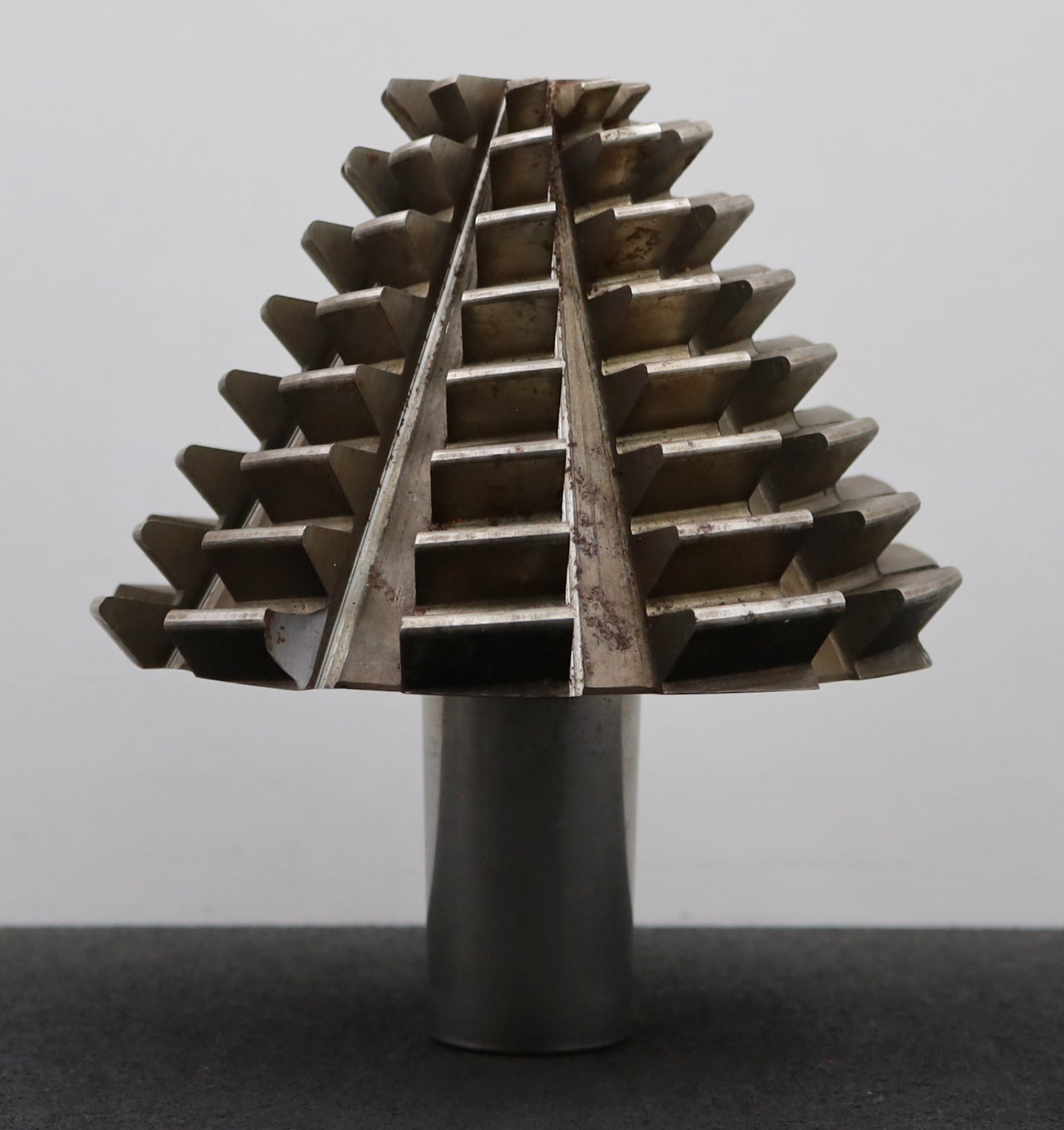 Bild des Artikels KLINGELNBERG-Palloid-Wälzfräser-m=-5,5-20°-EGW-Zahnform-I-1-gg.-Links