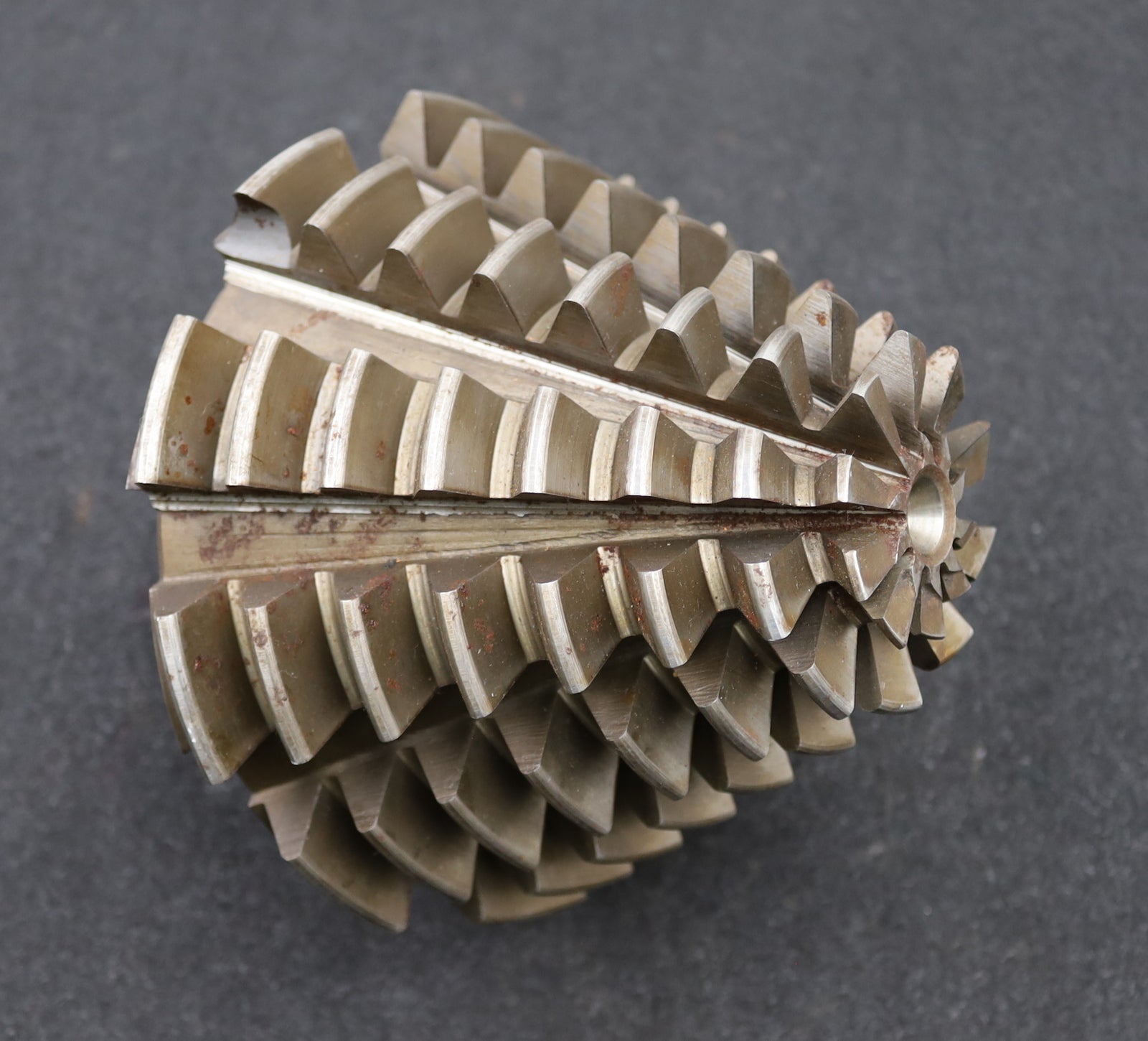 Bild des Artikels KLINGELNBERG-Palloid-Wälzfräser-m=-5,5-20°-EGW-Zahnform-I-1-gg.-Links