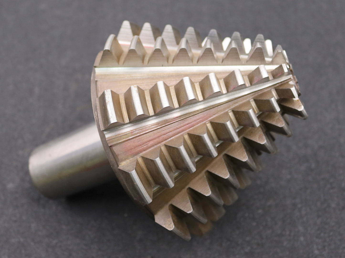 Bild des Artikels KLINGELNBERG-Palloid-Wälzfräser-m=-4,5-20°-EGW-Zahnform-I-1-gg.-Links