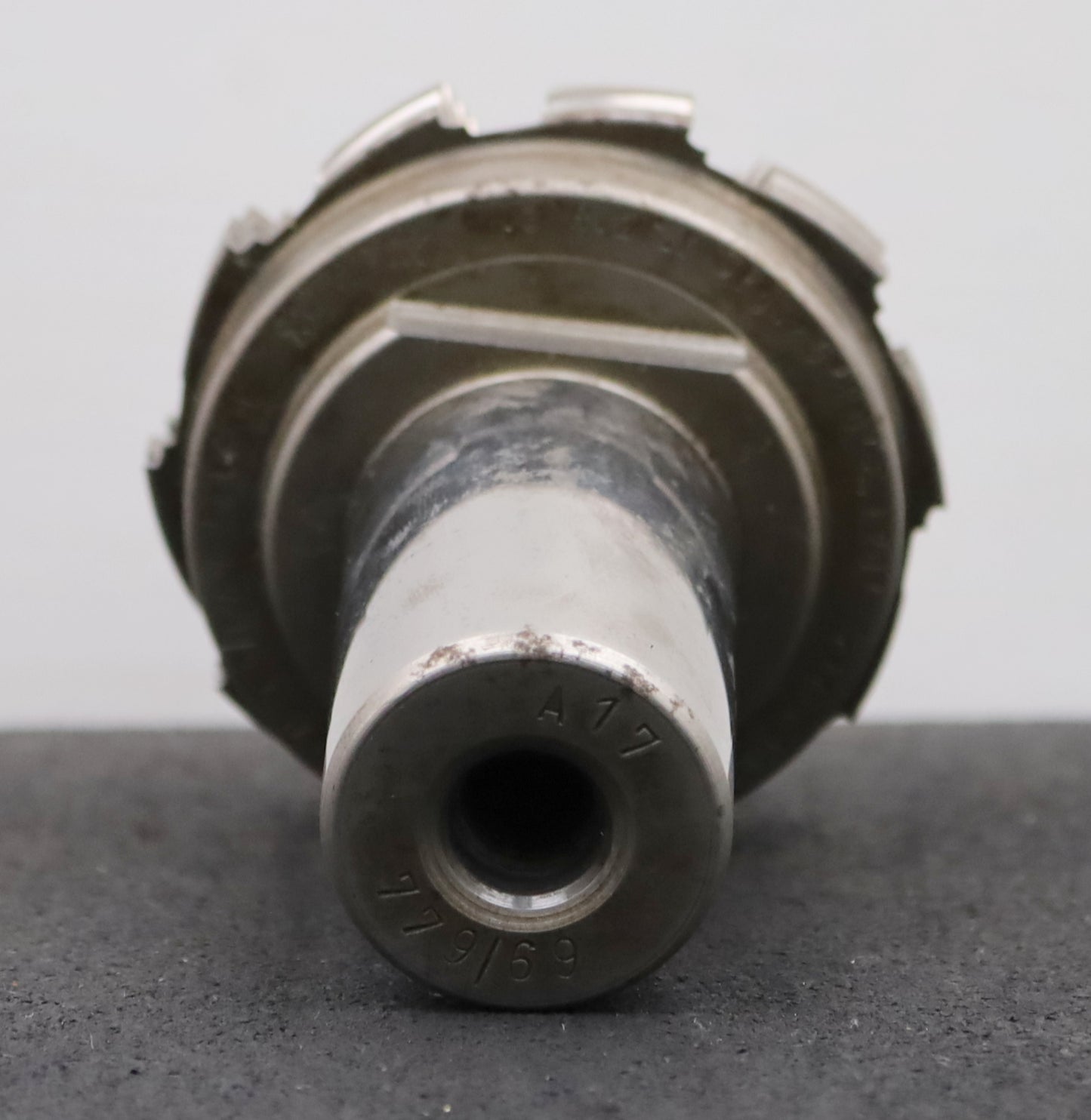 Bild des Artikels KLINGELNBERG-Palloid-Wälzfräser-m=-3-20°-EGW-Zahnform-I-1-gg.-Rechts