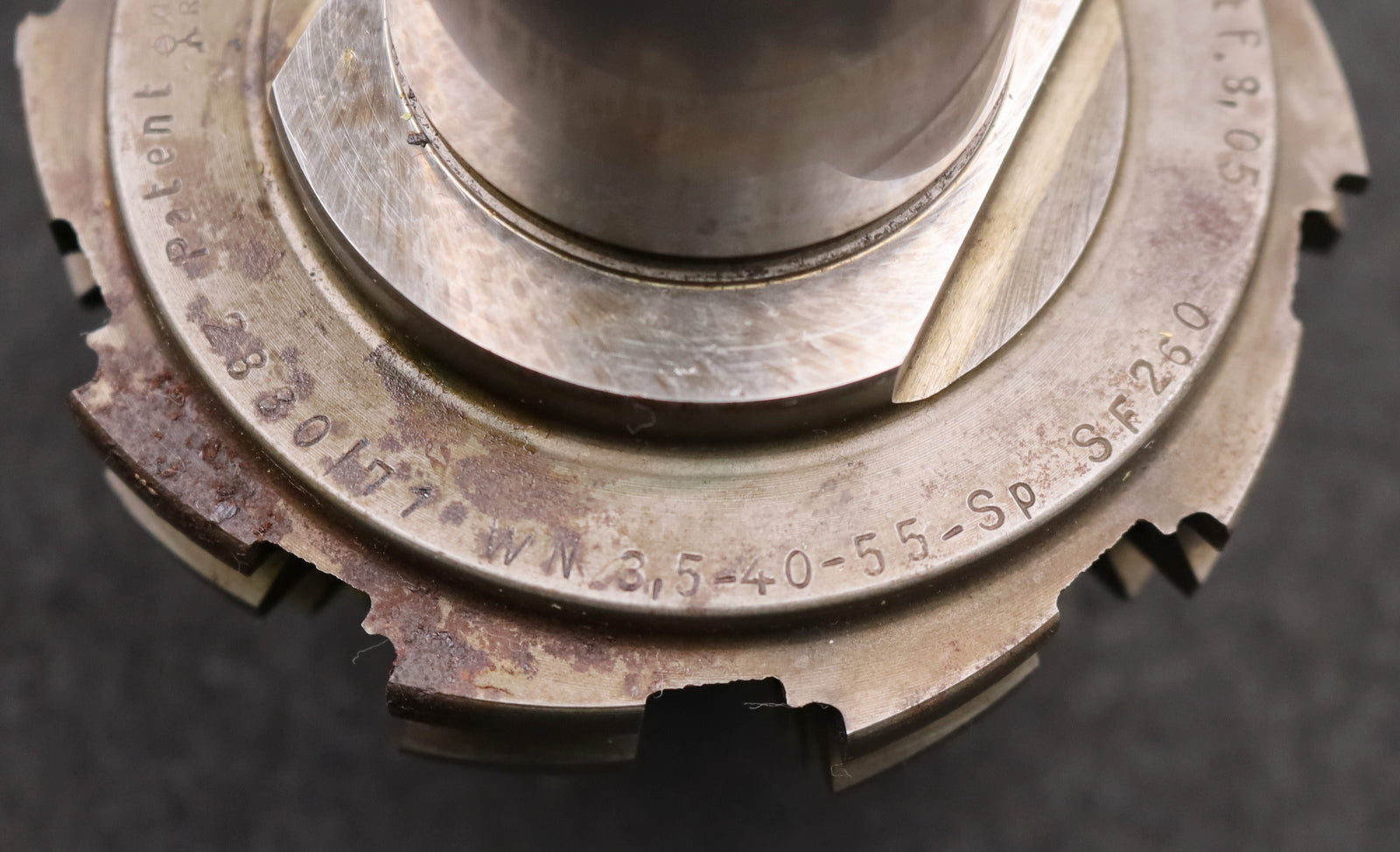 Bild des Artikels KLINGELNBERG-Palloid-Wälzfräser-m=-3,5-20°-EGW-Zahnform-I-1-gg.-Rechts