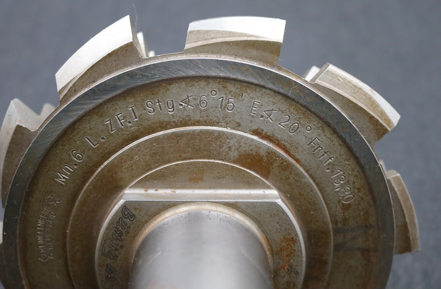 Bild des Artikels KLINGELNBERG-Palloid-Wälzfräser-m=-6-20°-EGW-Zahnform-I-1-gg.-Links