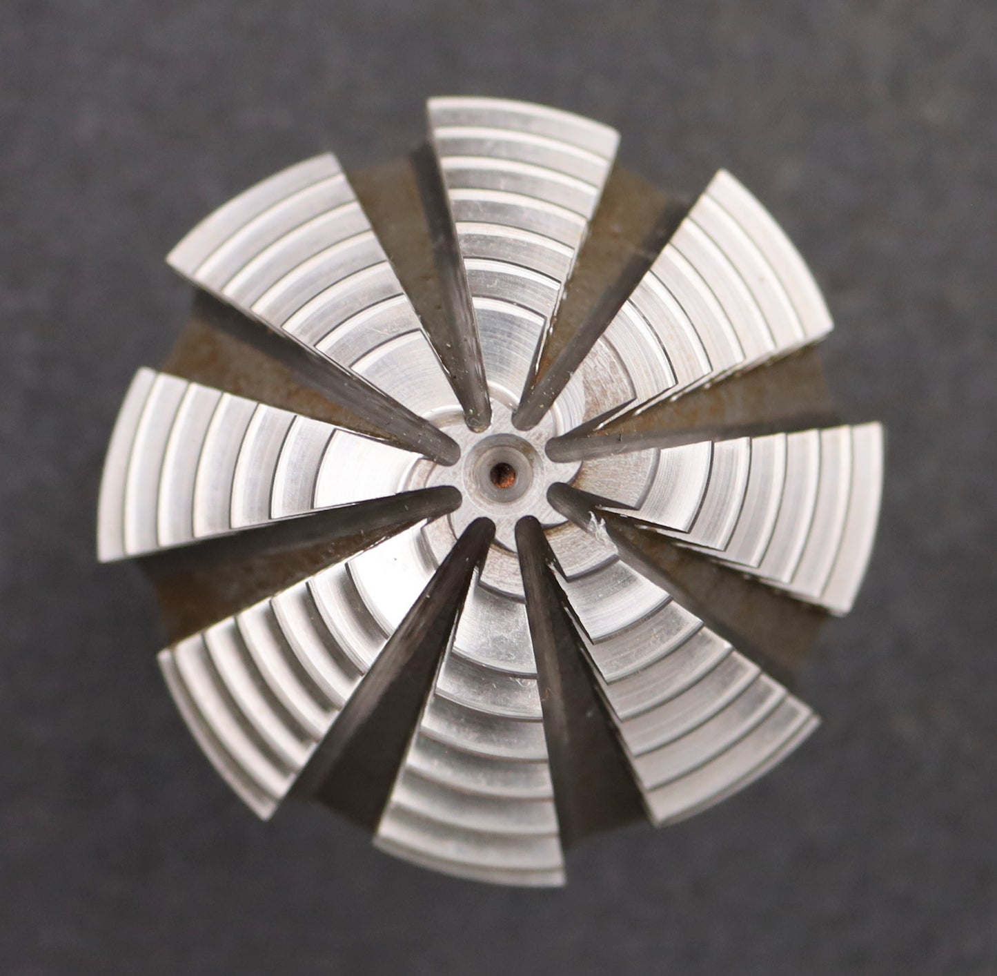 Bild des Artikels KLINGELNBERG-Palloid-Wälzfräser-m=-3,25-20°-EGW-Zahnform-I-1-gg.-Links
