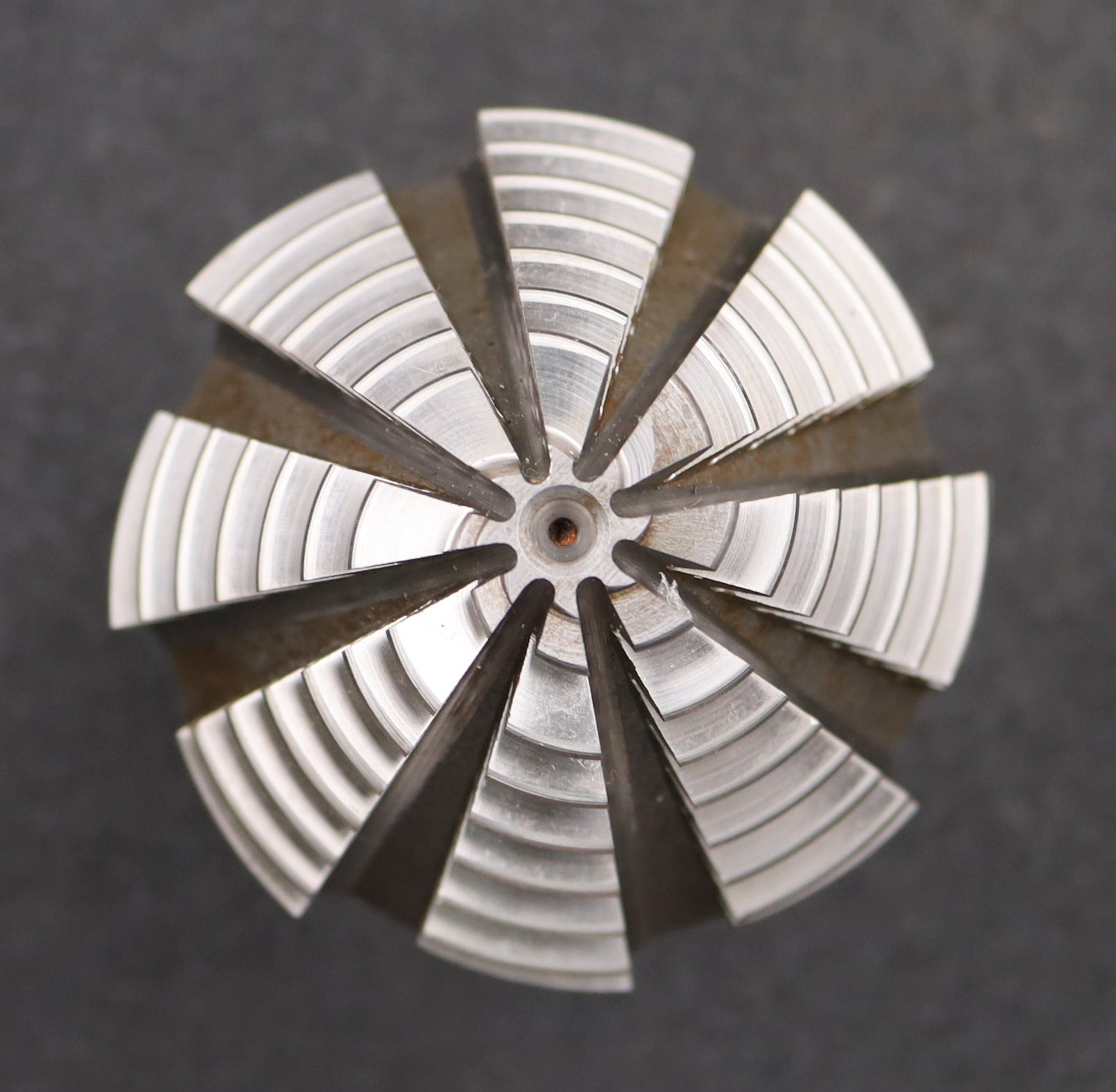 Bild des Artikels KLINGELNBERG-Palloid-Wälzfräser-m=-3,25-20°-EGW-Zahnform-I-1-gg.-Links