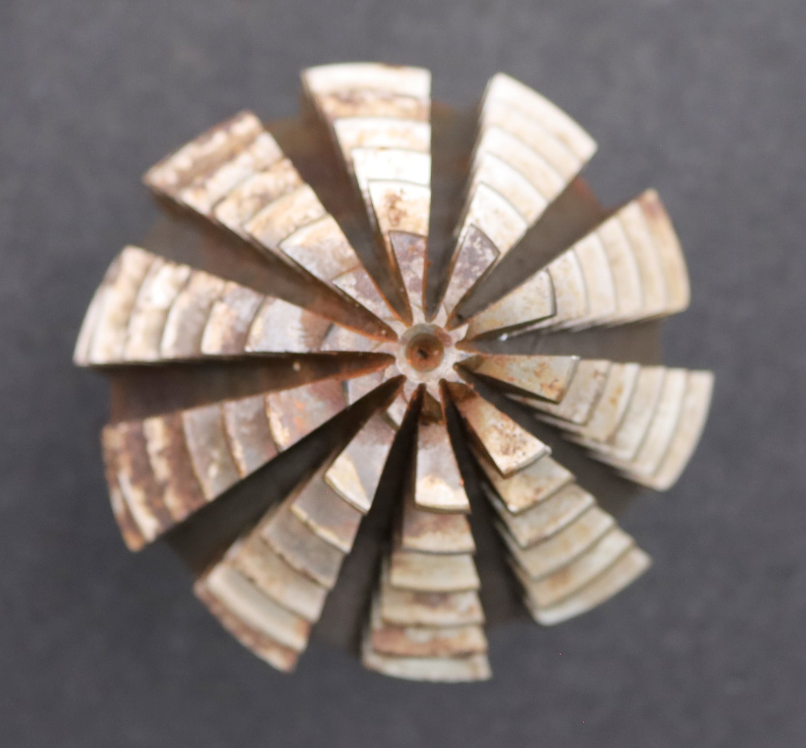Bild des Artikels KLINGELNBERG-Palloid-Wälzfräser-m=-5,5-22°30'-EGW-Zahnform-II-1-gg.-Rechts-95