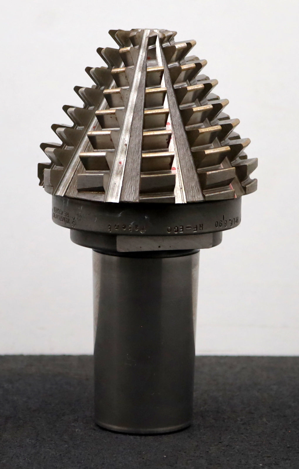 Bild des Artikels KLINGELNBERG-Palloid-Wälzfräser-m=-3-20°-EGW-Zahnform-I-1-gg.-Rechts-Rest-30%