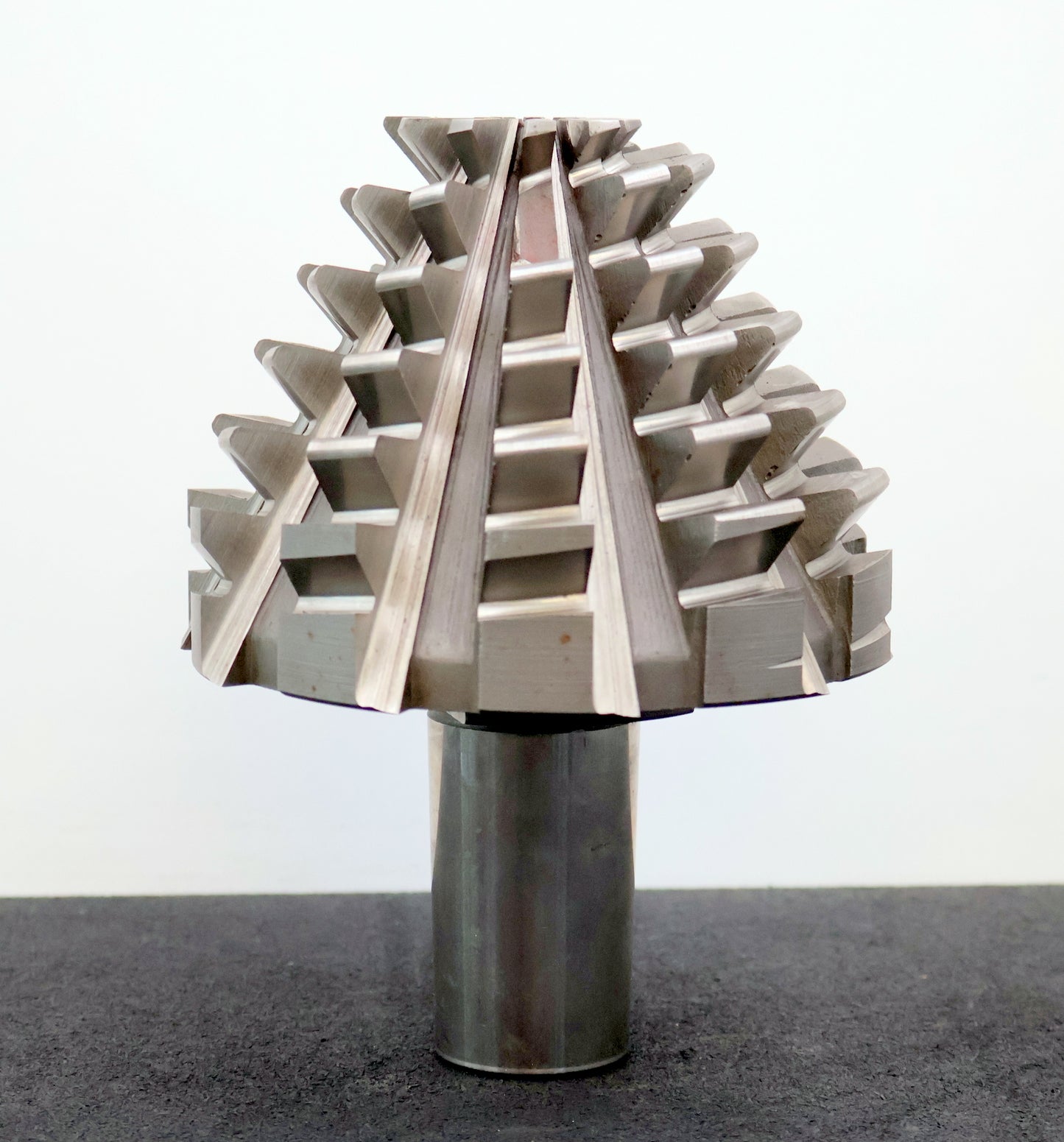 KLINGELNBERG Palloid-Wälzfräser m= 6,0 20° EGW Zahnform I 1-gg. Re. Rest 75%