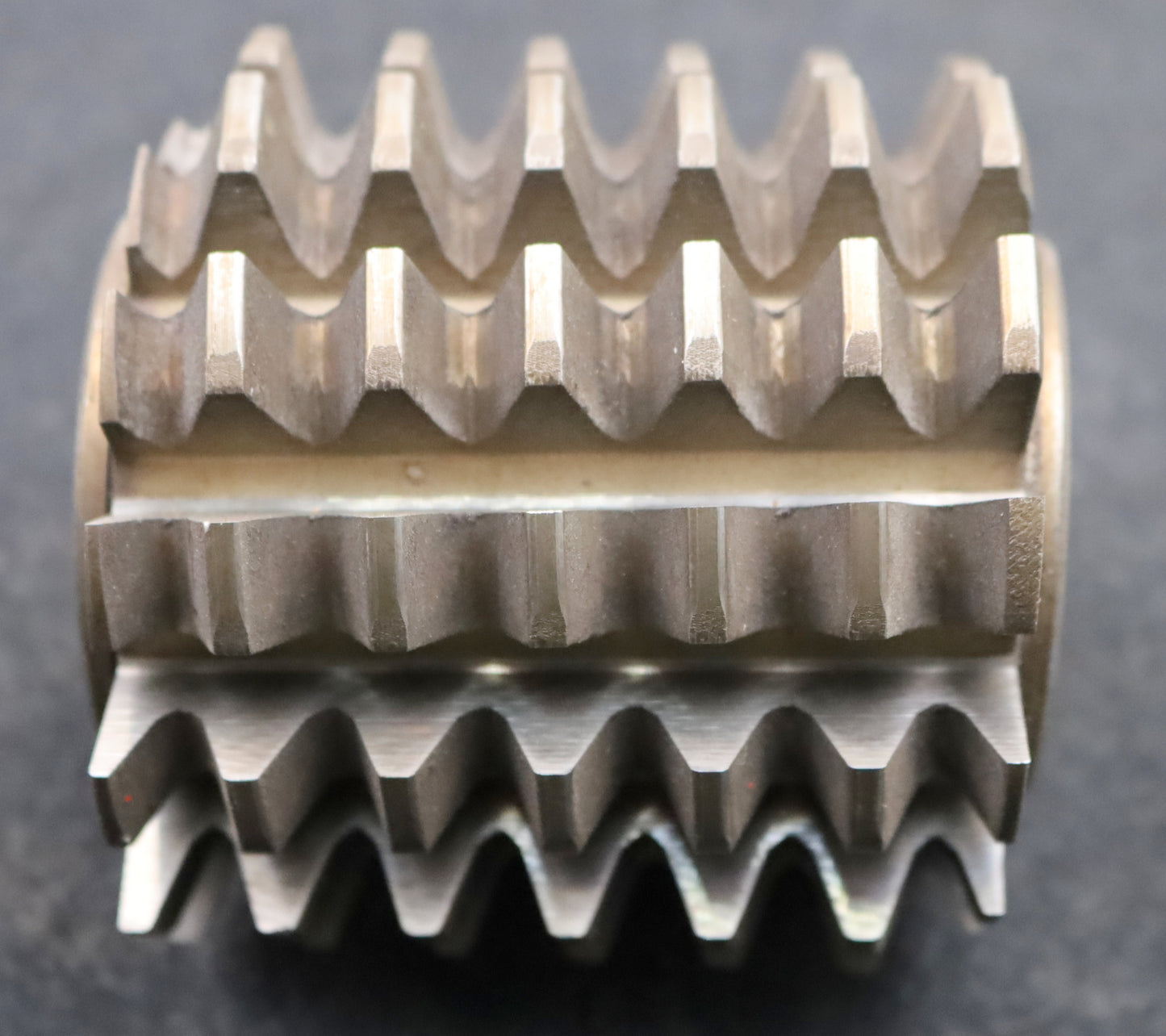 Bild des Artikels PWS-Zahnrad-Wälzfräser-gear-hob-m=4,0mm-BPII-DIN-3972-20°-EGW-Ø67x58xØ27mm