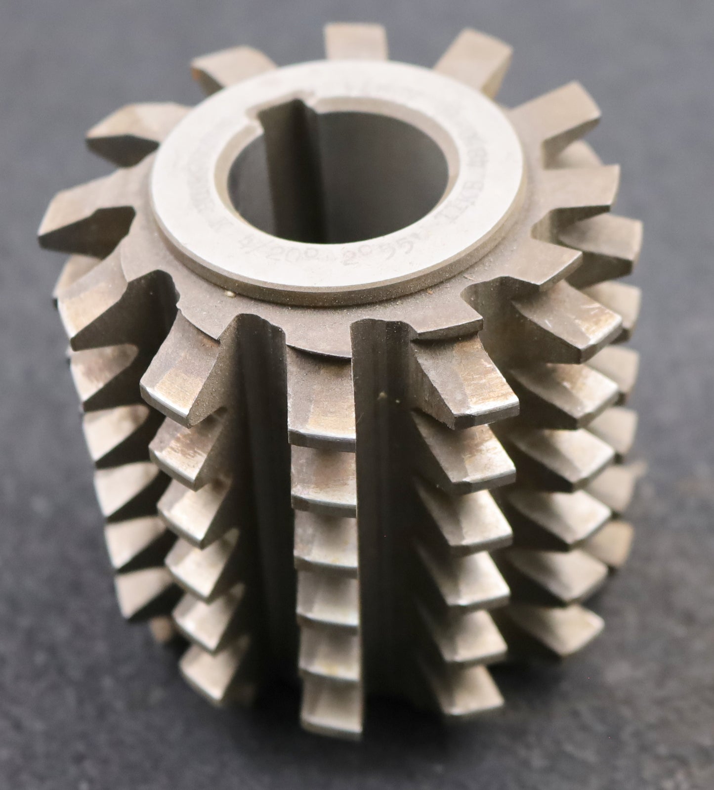 Bild des Artikels PWS-Zahnrad-Wälzfräser-gear-hob-m=4,0mm-BPIII-nach-DIN-3972-EGW-20°-Ø89x88xØ32mm