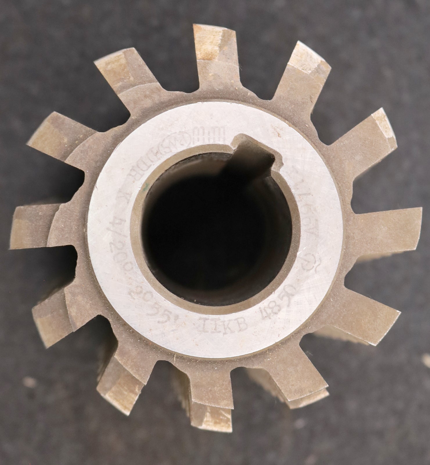 Bild des Artikels PWS-Zahnrad-Wälzfräser-gear-hob-m=4,0mm-BPIII-nach-DIN-3972-EGW-20°-Ø89x88xØ32mm