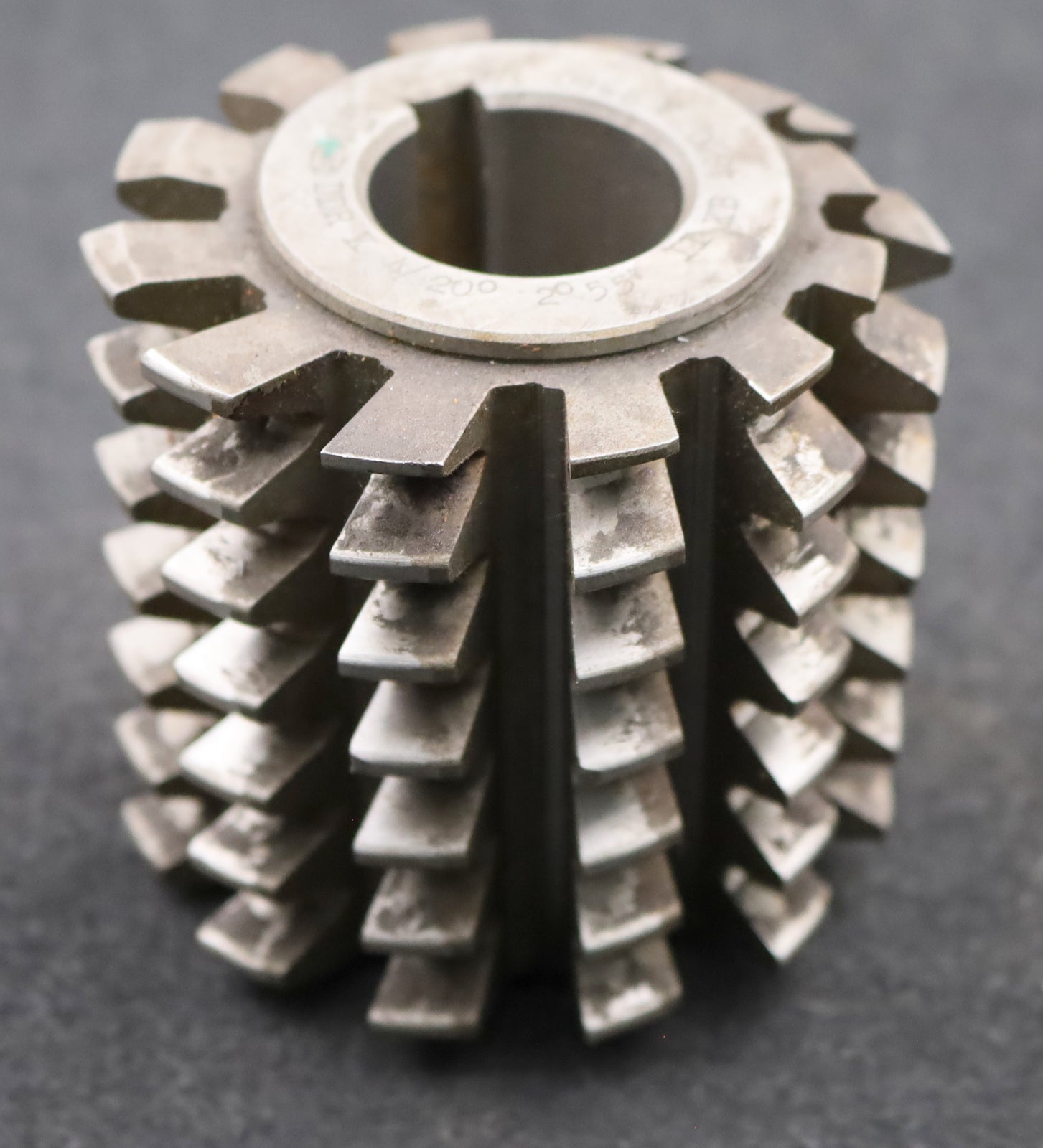 Bild des Artikels PWS-Zahnrad-Wälzfräser-gear-hob-m=4,0mm-BPII-nach-DIN-3972-20°-EGW-Ø91x88xØ32mm