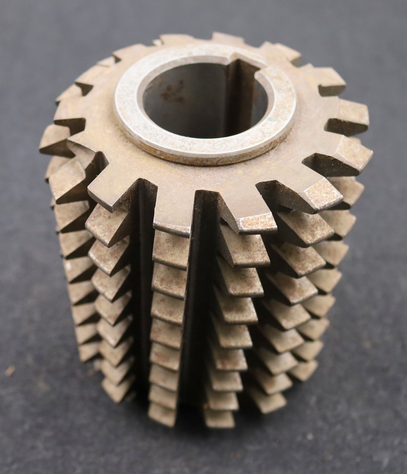 Bild des Artikels PWS-Zahnrad-Wälzfräser-gear-hob-m=4,5mm-BPIV-nach-DIN-3972-20°-EGW