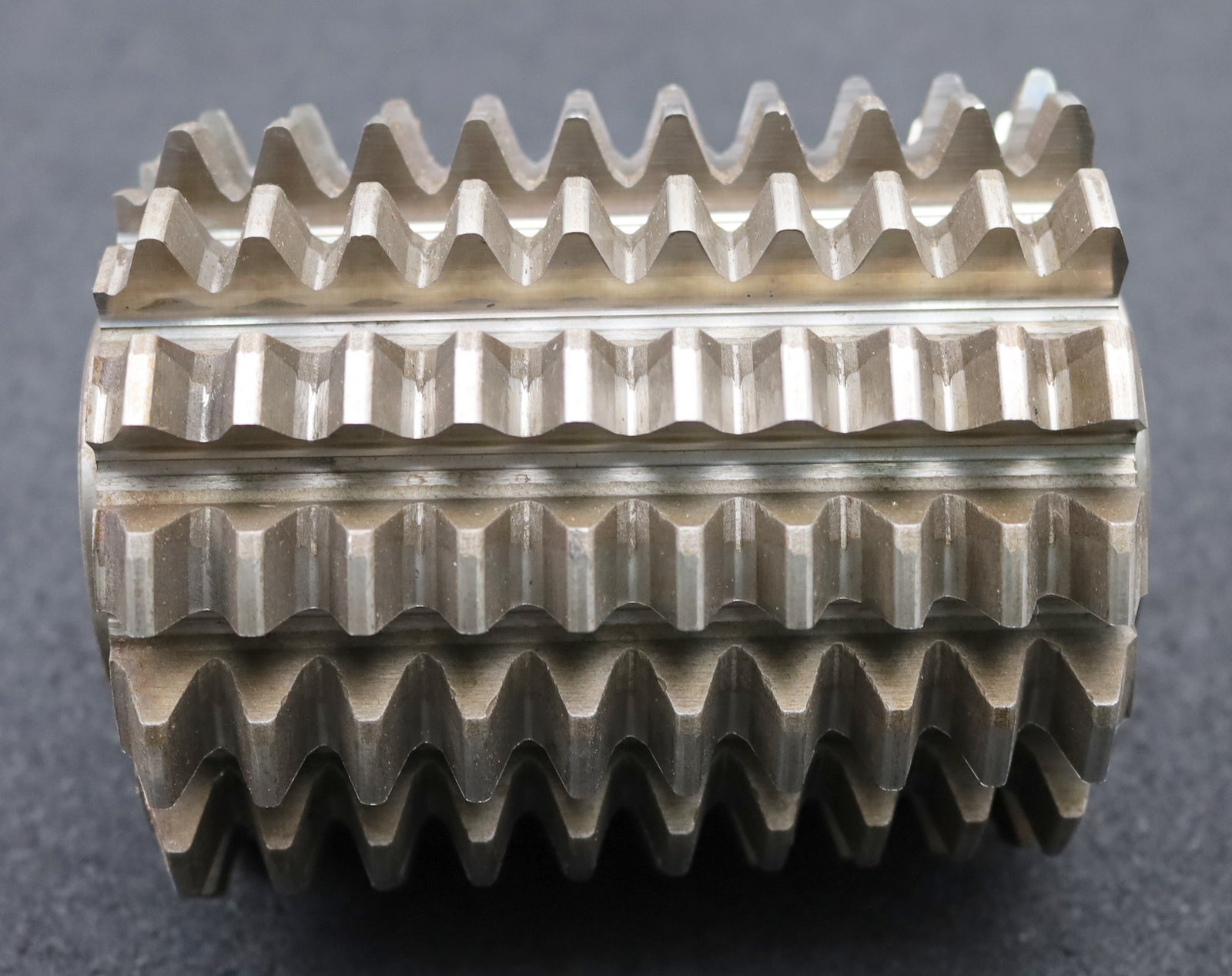 Bild des Artikels PWS-Zahnrad-Wälzfräser-gear-hob-m=4,0mm-BPII-nach-DIN-3972-20°-EGW-Rest-70%