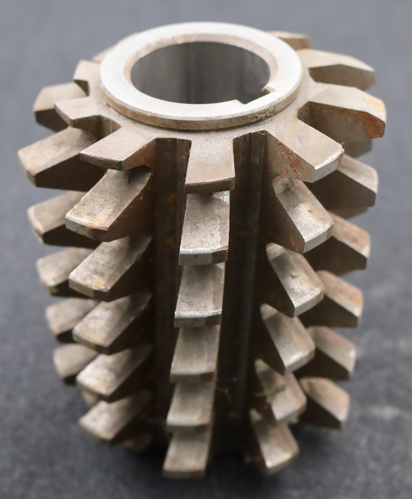 Bild des Artikels PWS-Zahnrad-Wälzfräser-gear-hob-m=7,0mm-BPII-nach-DIN-3972-20°-EGW-Rest-70%