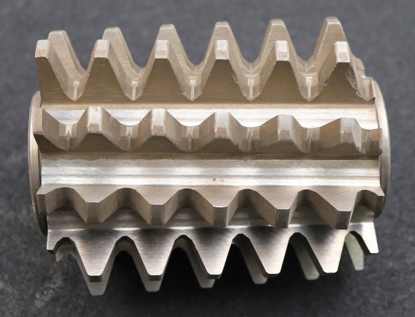 Bild des Artikels PWS-Zahnrad-Wälzfräser-gear-hob-m=7,0mm-BPII-nach-DIN-3972-20°-EGW-Rest-30%
