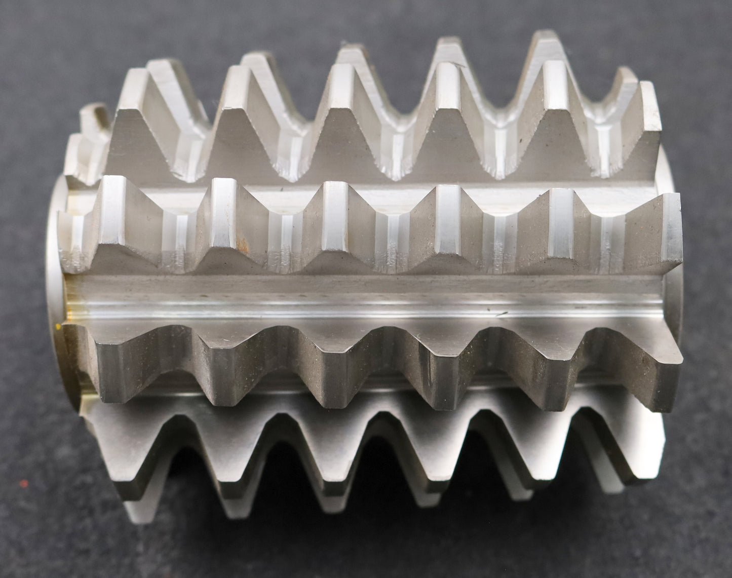 Bild des Artikels PWS-Zahnrad-Wälzfräser-gear-hob-m=7,0mm-BPIII-nach-DIN-3972-20°-EGW-Rest-70%