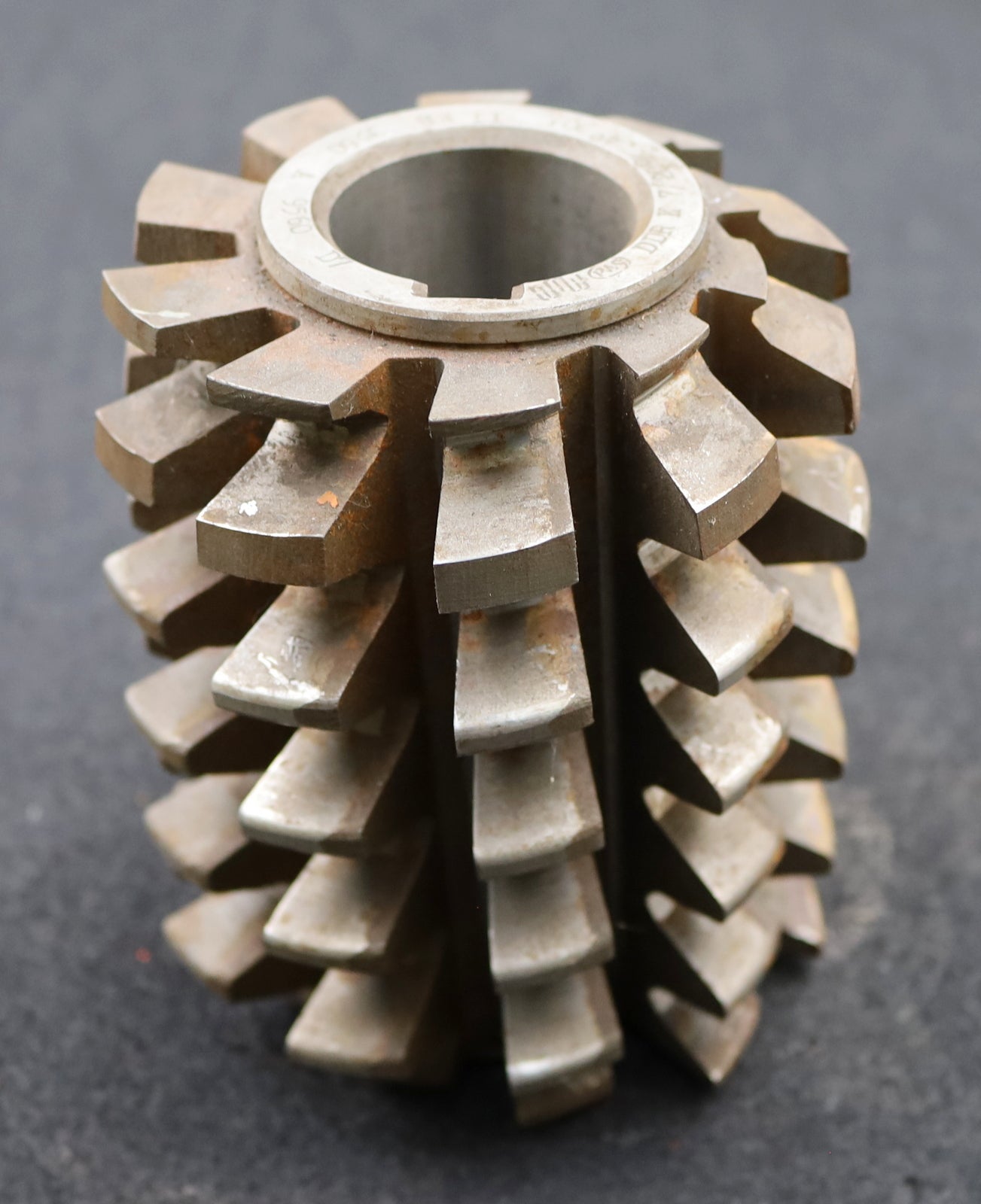 Bild des Artikels PWS-Zahnrad-Wälzfräser-gear-hob-m=7,0mm-BPII-nach-DIN-3972-20°-EGW-Rest-95%