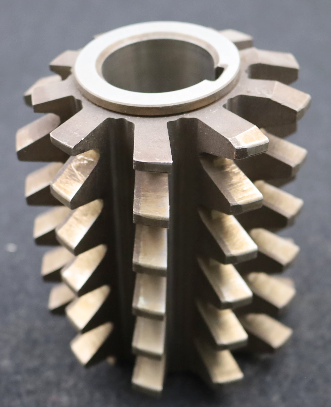 Bild des Artikels PWS-Zahnrad-Wälzfräser-gear-hob-m=7,0mm-BPII-nach-DIN-3972-20°-EGW-Rest-50%