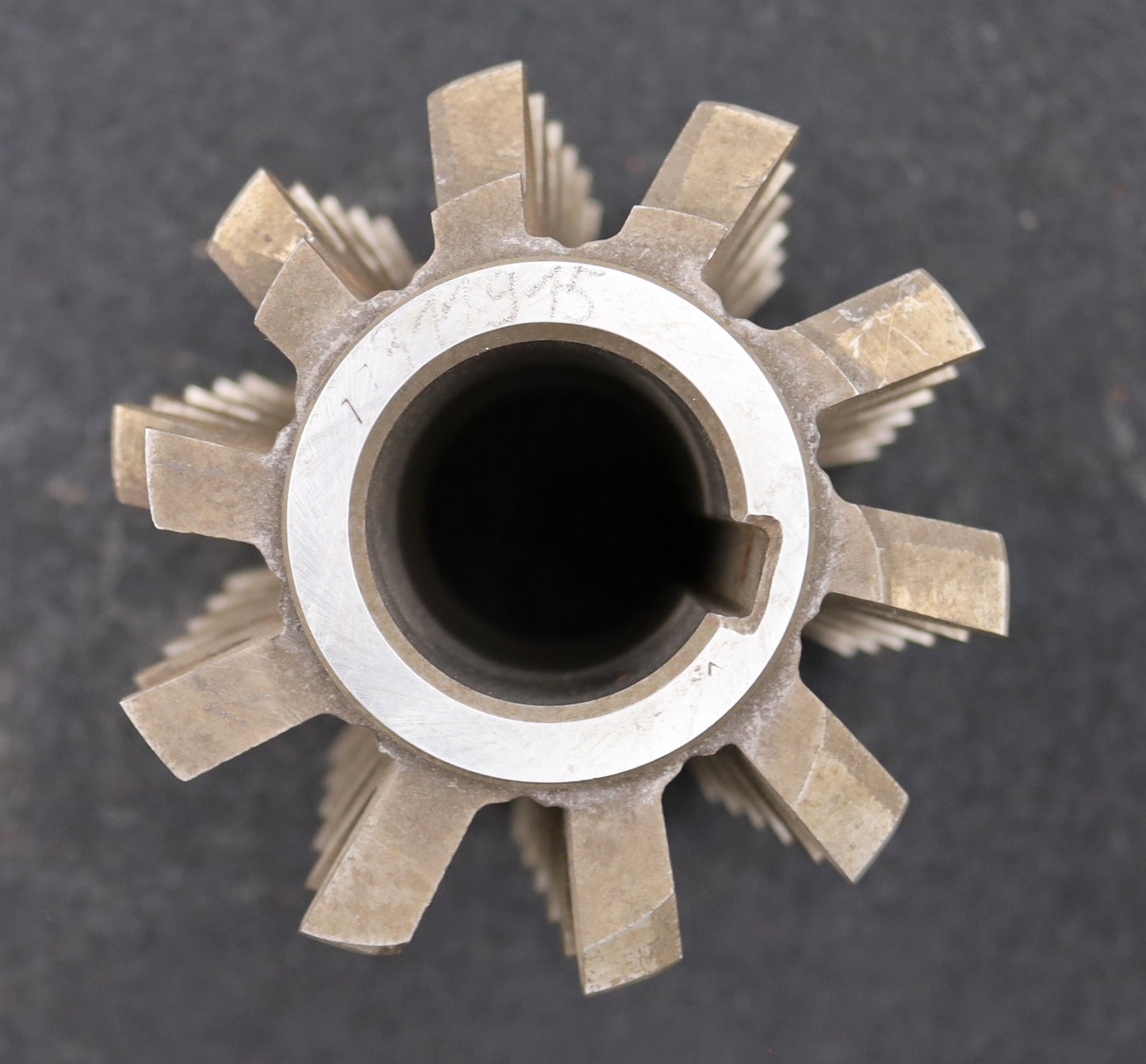 Bild des Artikels PWS-Zahnrad-Wälzfräser-gear-hob-m=7,0mm-BPII-nach-DIN-3972-20°-EGW-Rest-50%