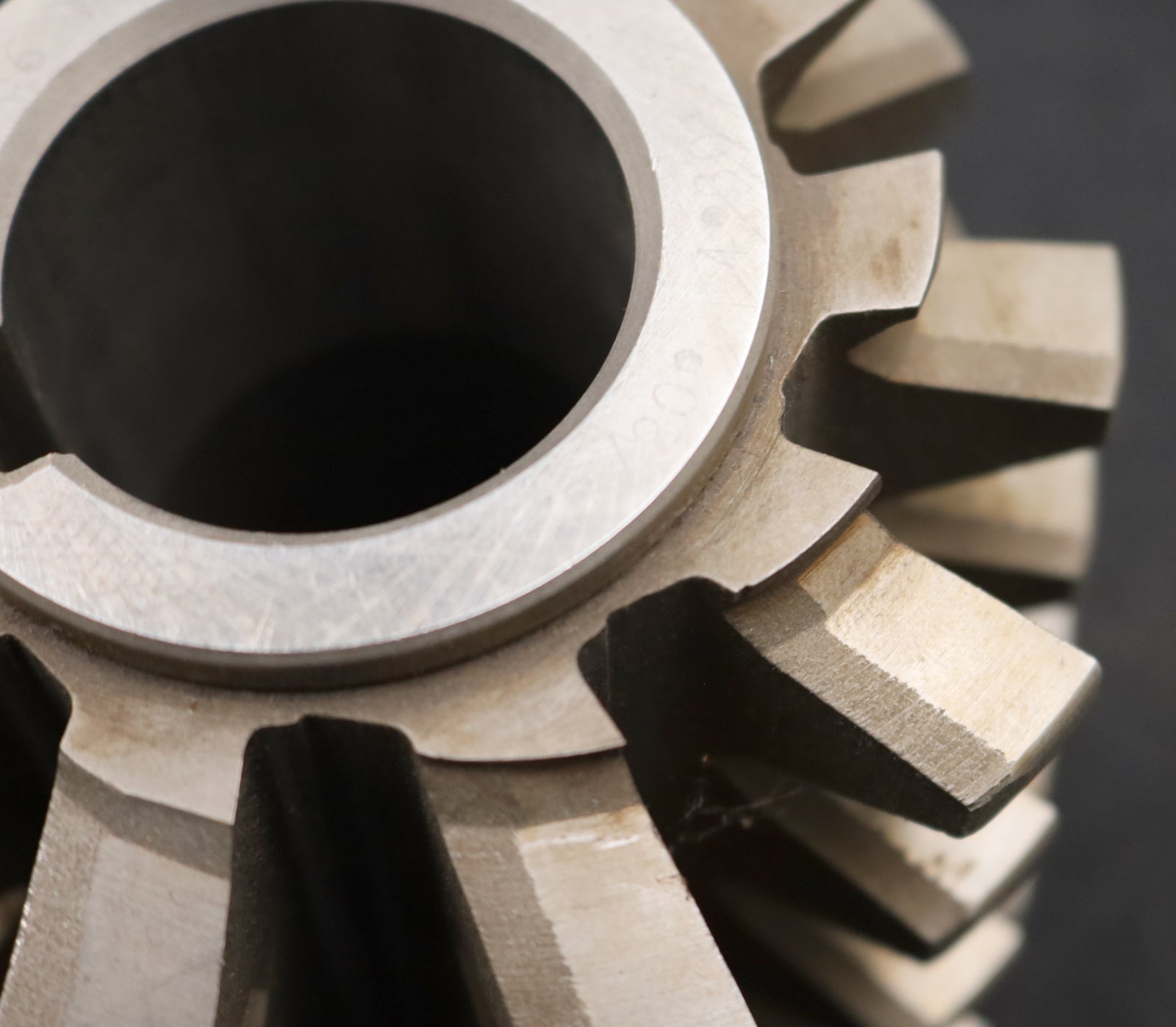 Bild des Artikels PWS-Zahnrad-Wälzfräser-gear-hob-m=7,0mm-BPII-nach-DIN-3972-20°-EGW-Rest-60%
