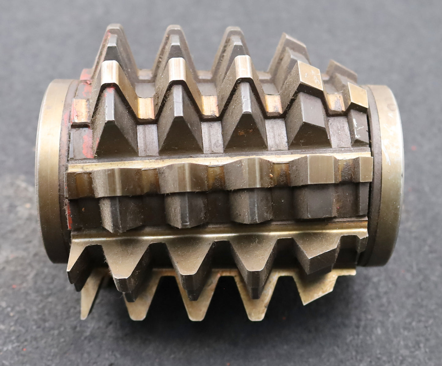 Bild des Artikels PWS-Zahnrad-Wälzfräser-gear-hob-m=7,0mm-20°-EGW-Ø111x127xØ32mm-mit-LKN