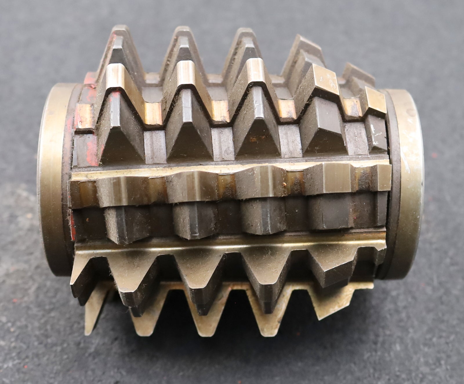 Bild des Artikels PWS-Zahnrad-Wälzfräser-gear-hob-m=7,0mm-20°-EGW-Ø111x127xØ32mm-mit-LKN