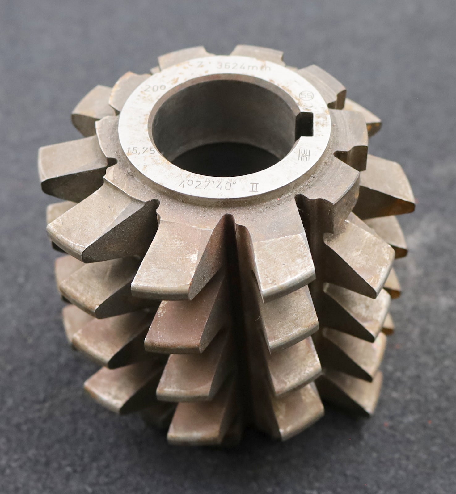 Bild des Artikels Markenlos-Zahnrad-Wälzfräser-gear-hob-m=7,0mm-BPII-nach-DIN-3972-20°-EGW