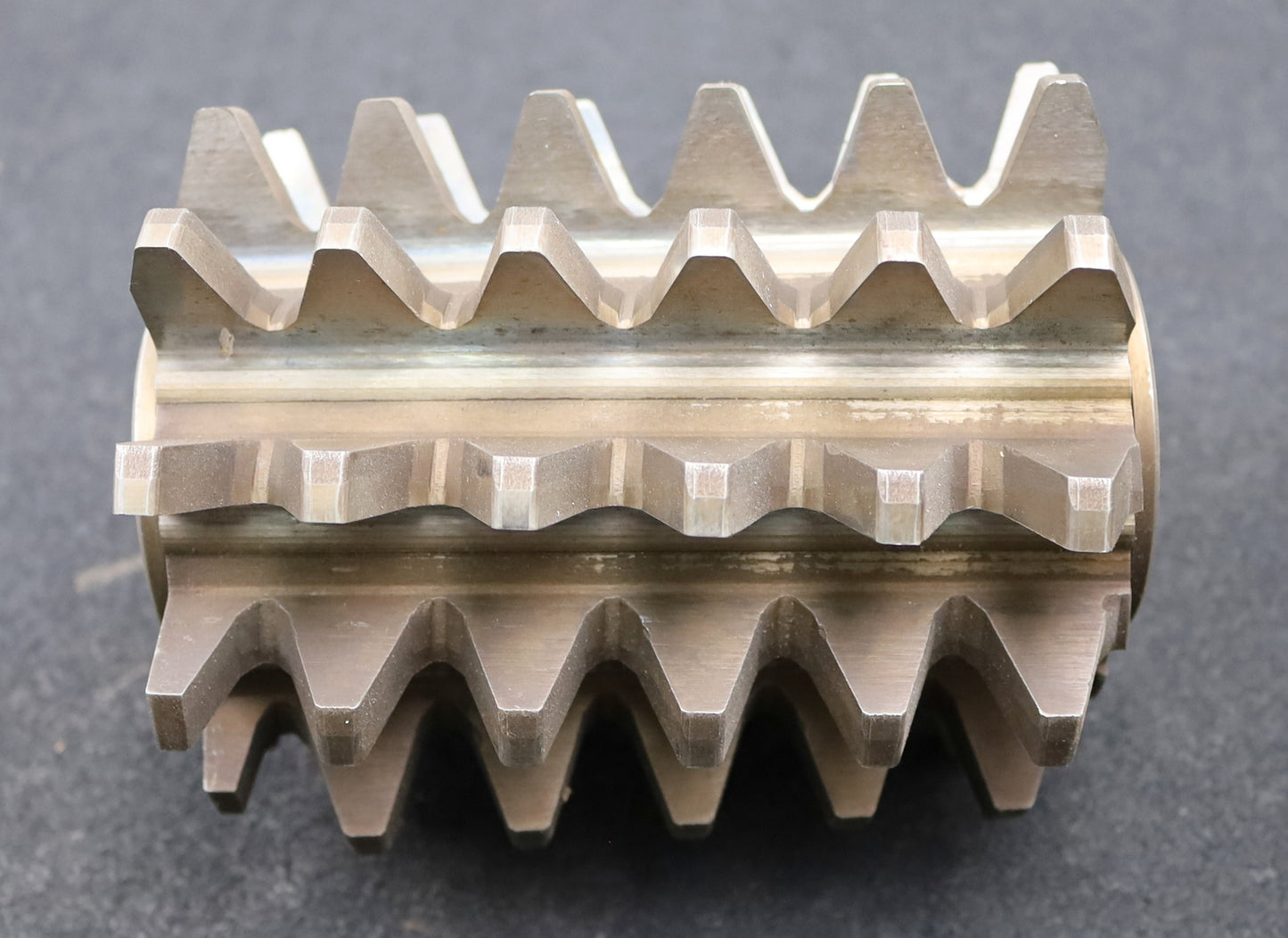 Bild des Artikels PWS-Zahnrad-Wälzfräser-gear-hob-m=8,0mm-BPIII-DIN-3972-20°-EGW-Ø121x150xØ40mm