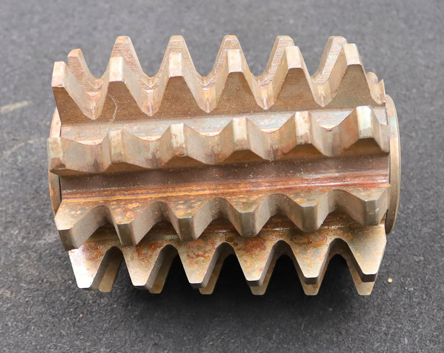 Bild des Artikels PWS-Zahnrad-Wälzfräser-gear-hob-m=7,0mm-BPII-DIN-3972-20°-EGW-Ø108x136xØ40mm