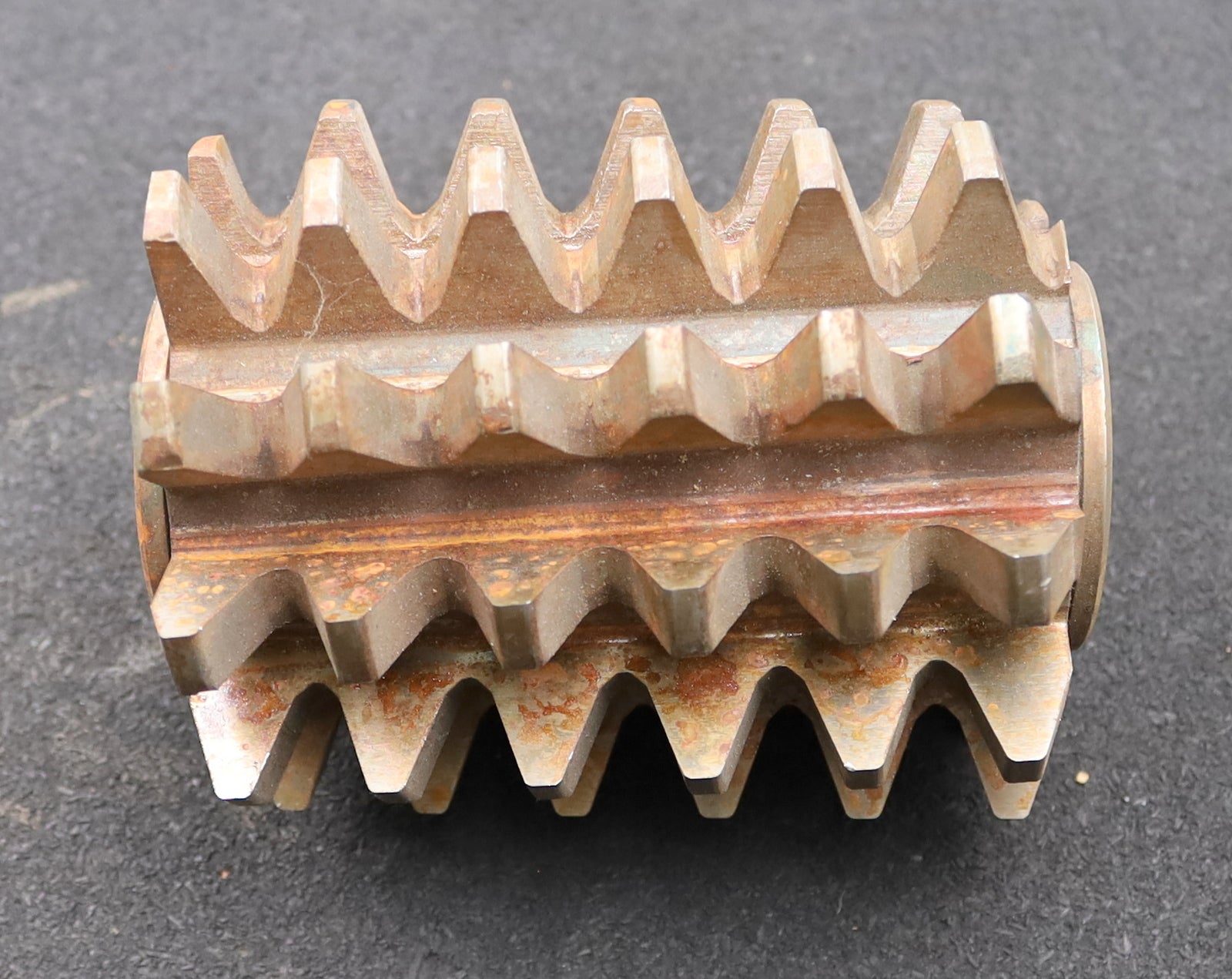 Bild des Artikels PWS-Zahnrad-Wälzfräser-gear-hob-m=7,0mm-BPII-DIN-3972-20°-EGW-Ø108x136xØ40mm