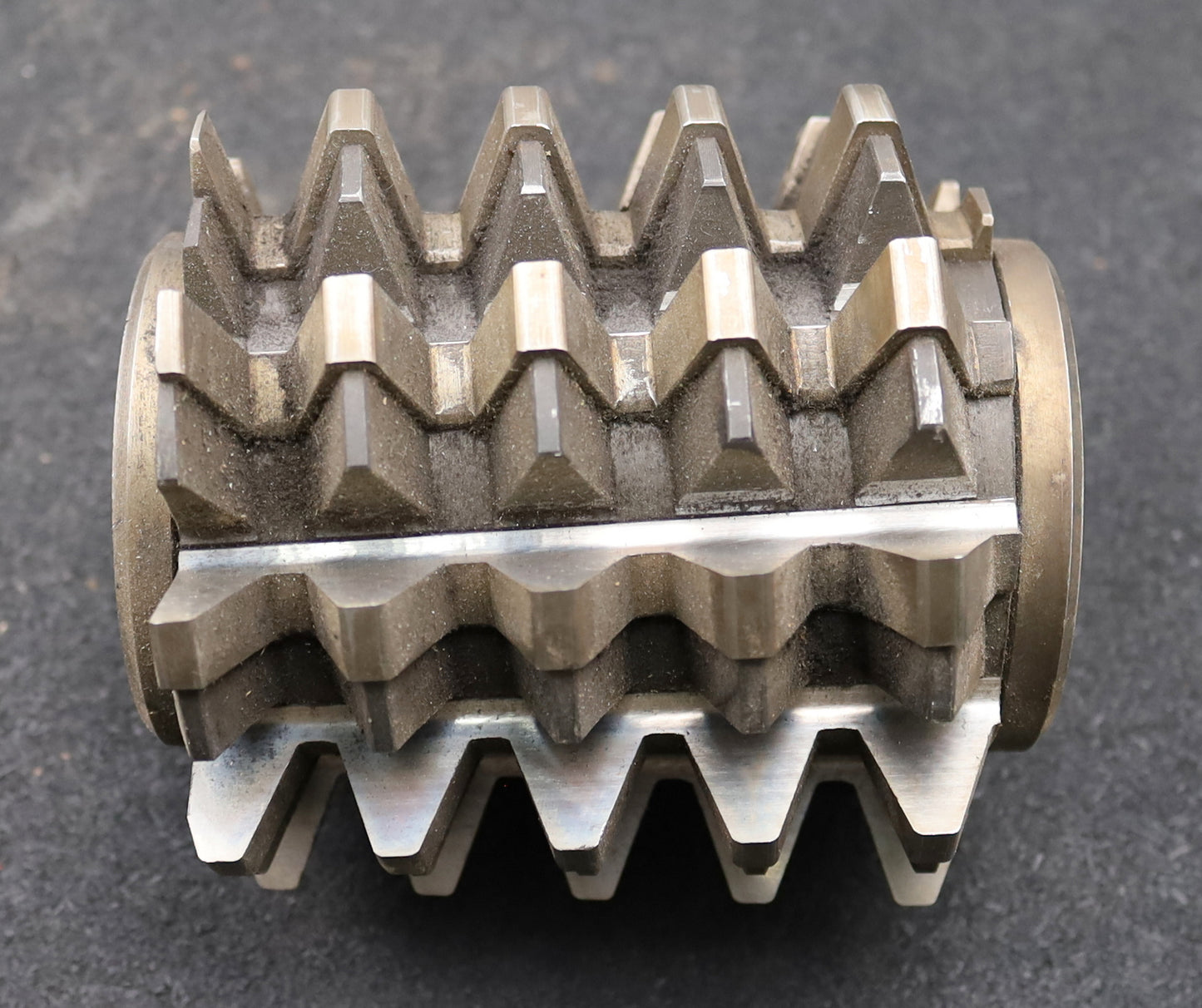 Bild des Artikels PWS-Zahnrad-Wälzfräser-gear-hob-m=7,0mm-BPI-nach-DIN-3972-20°-EGW
